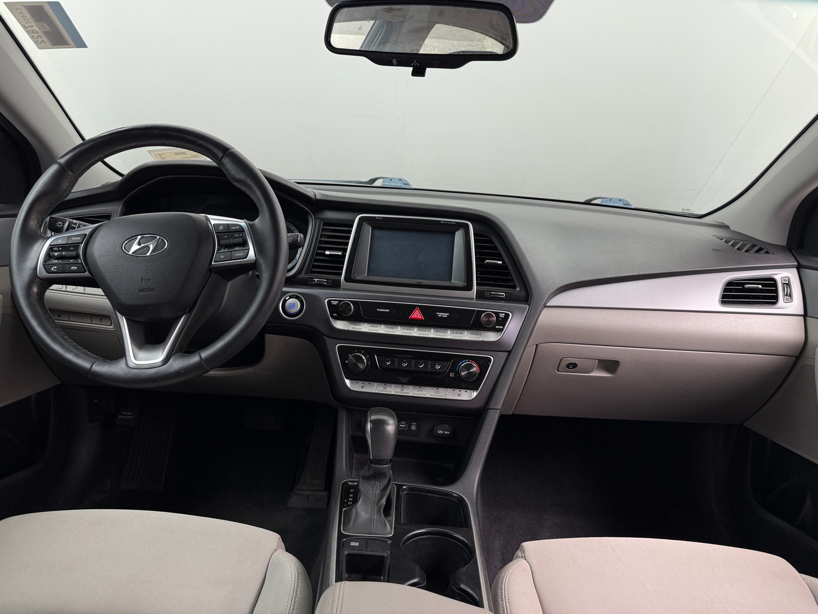 Thumbnail: 2018 Hyundai Sonata - 3