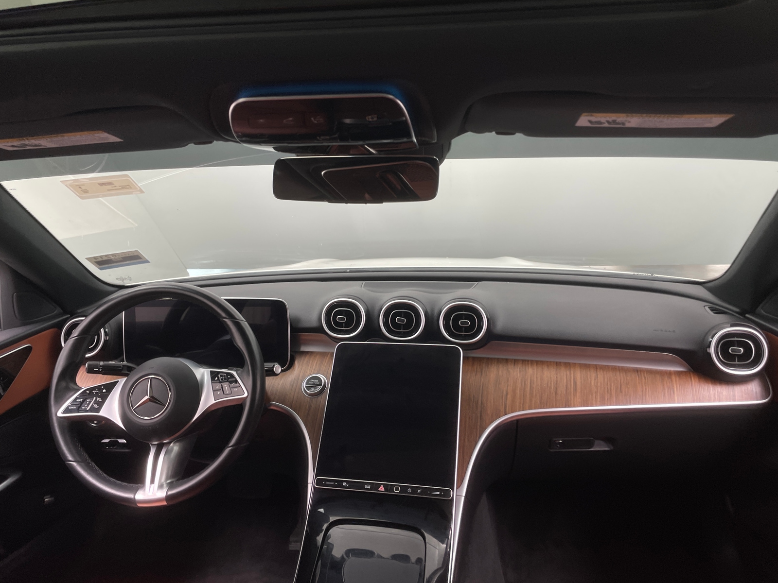 Thumbnail: 2024 Mercedes-Benz C-Class - 2