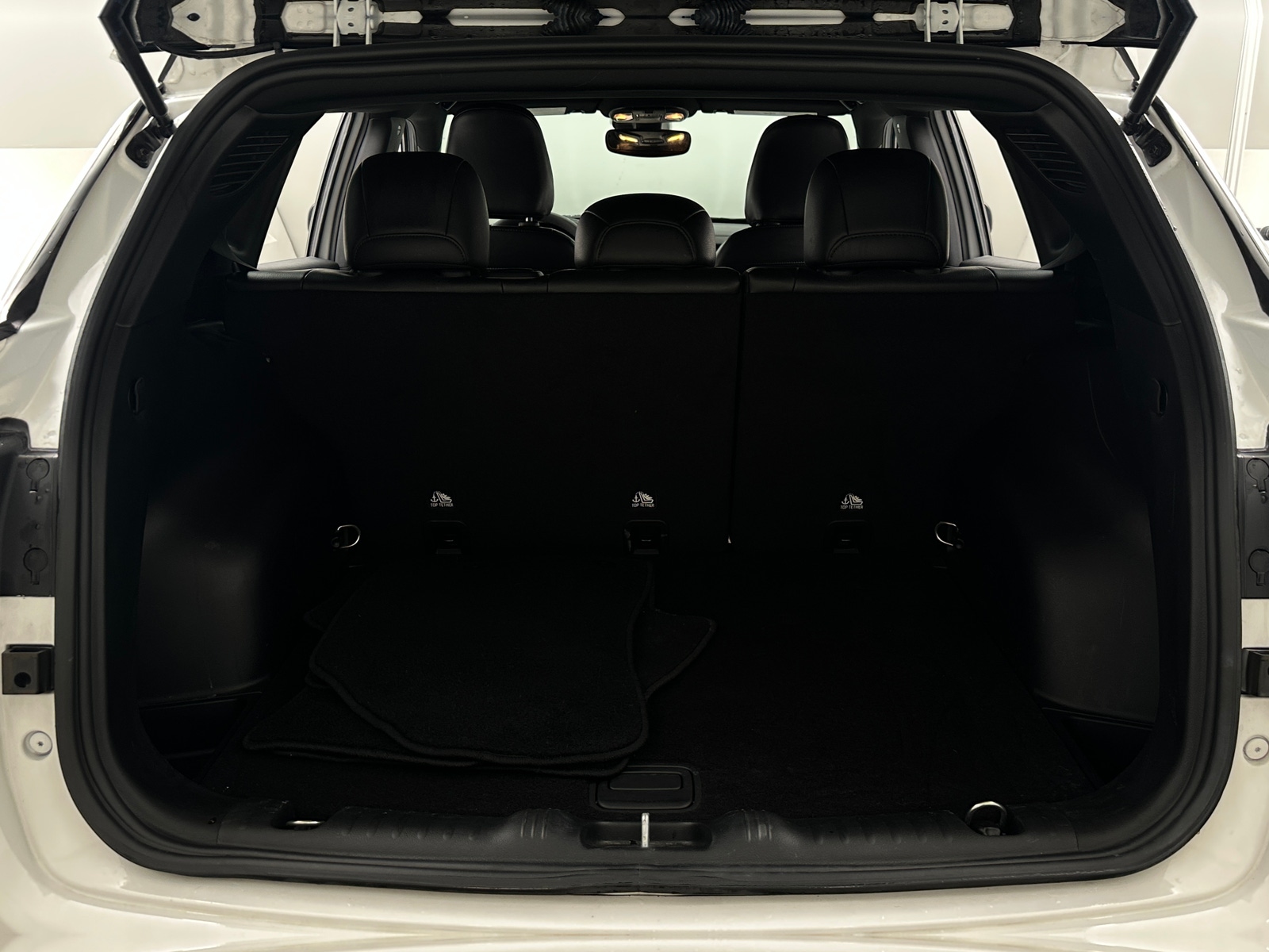 Thumbnail: 2023 Jeep Compass - 6