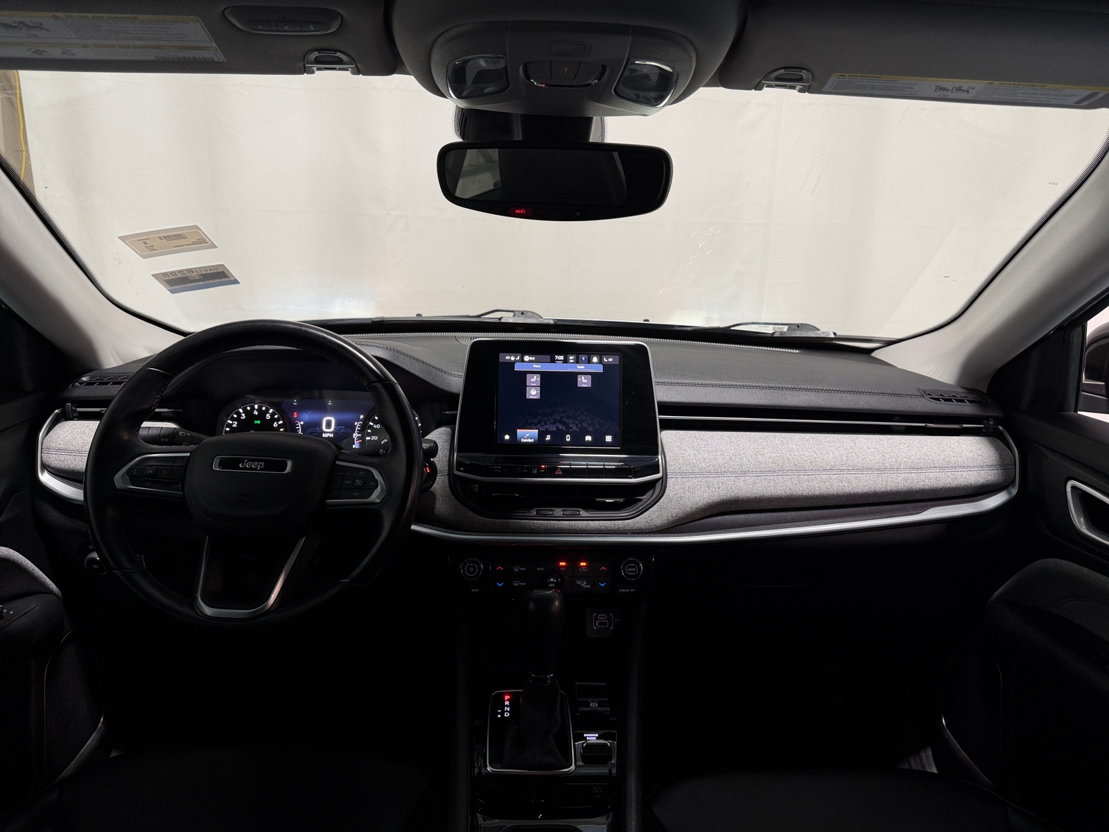 Thumbnail: 2022 Jeep Compass - 3