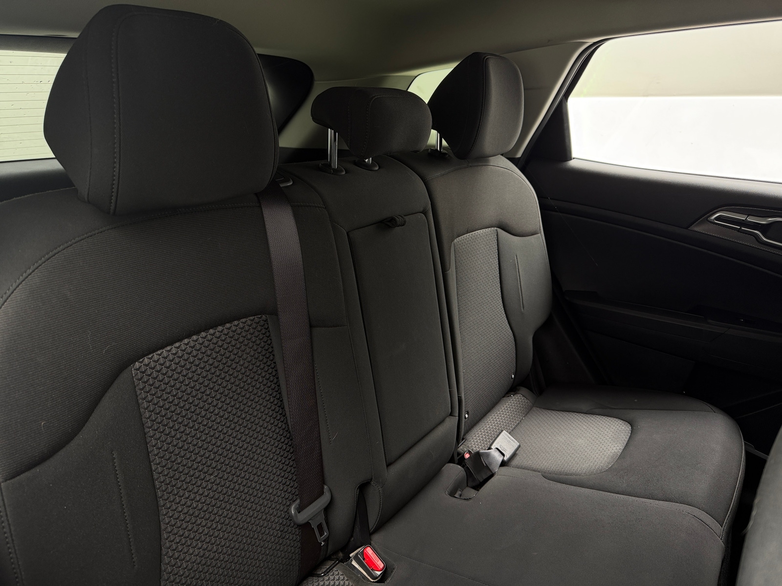 Thumbnail: 2023 Kia Sportage - 6