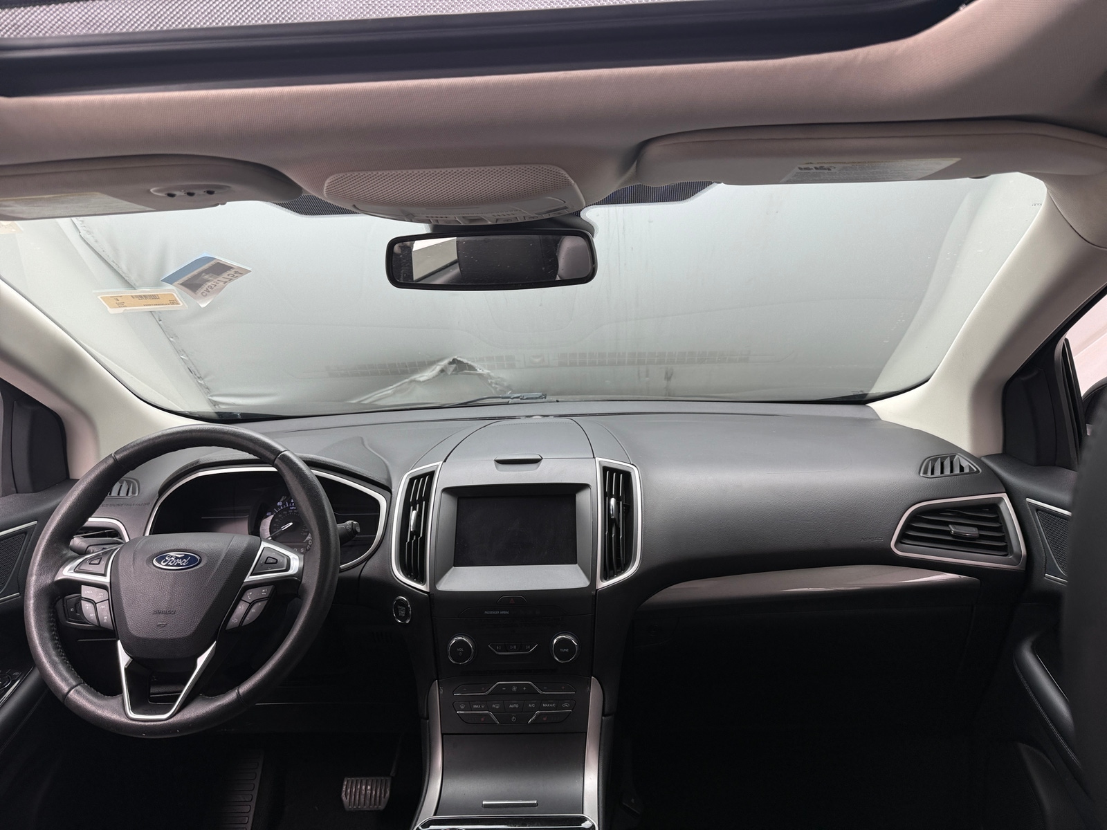 Thumbnail: 2019 Ford Edge - 2