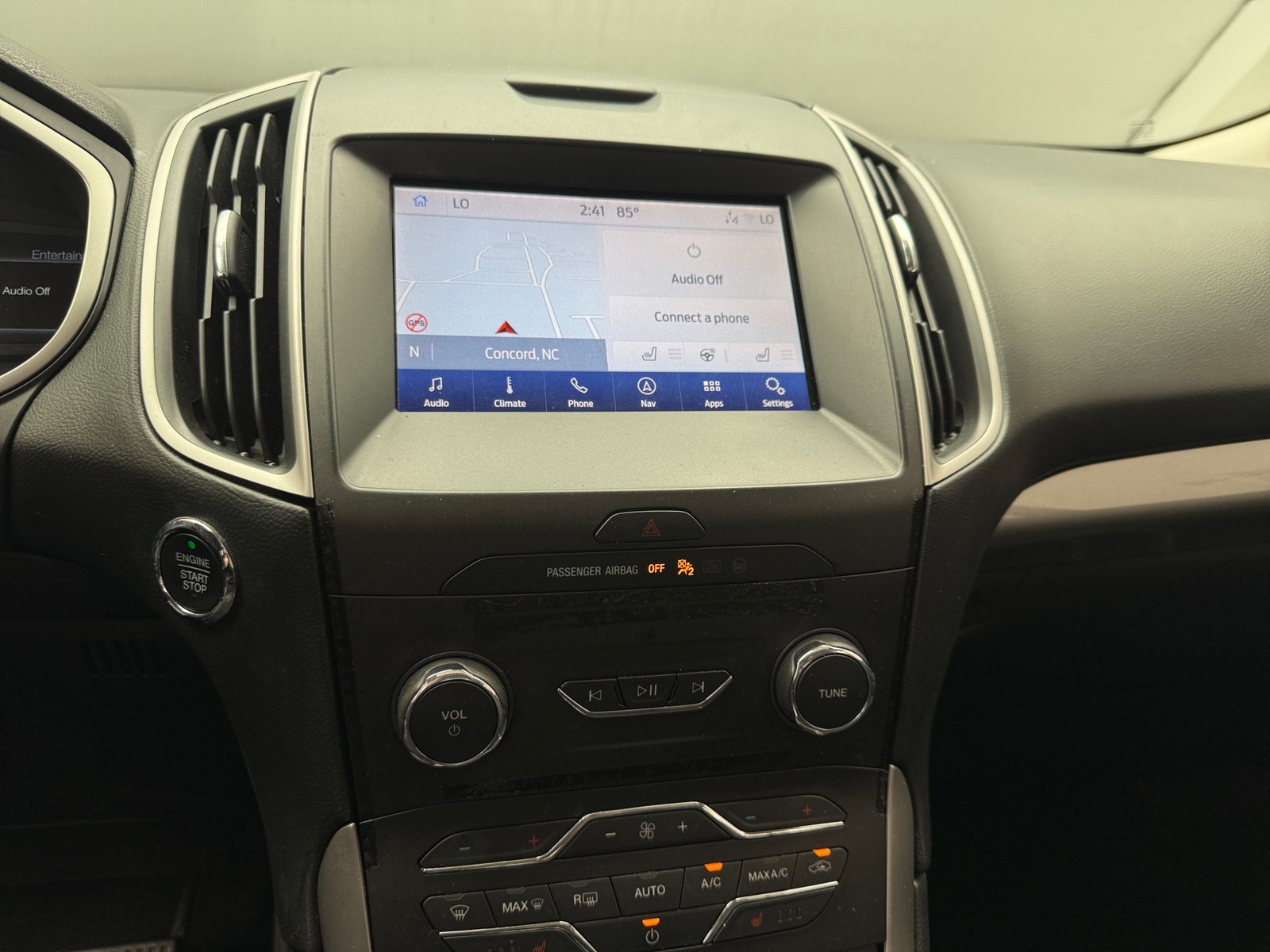 Thumbnail: 2019 Ford Edge - 3