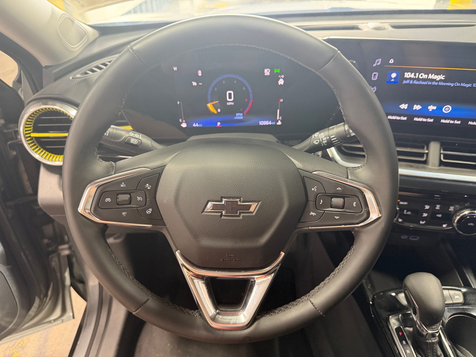 Thumbnail: 2025 Chevrolet Trax - 4