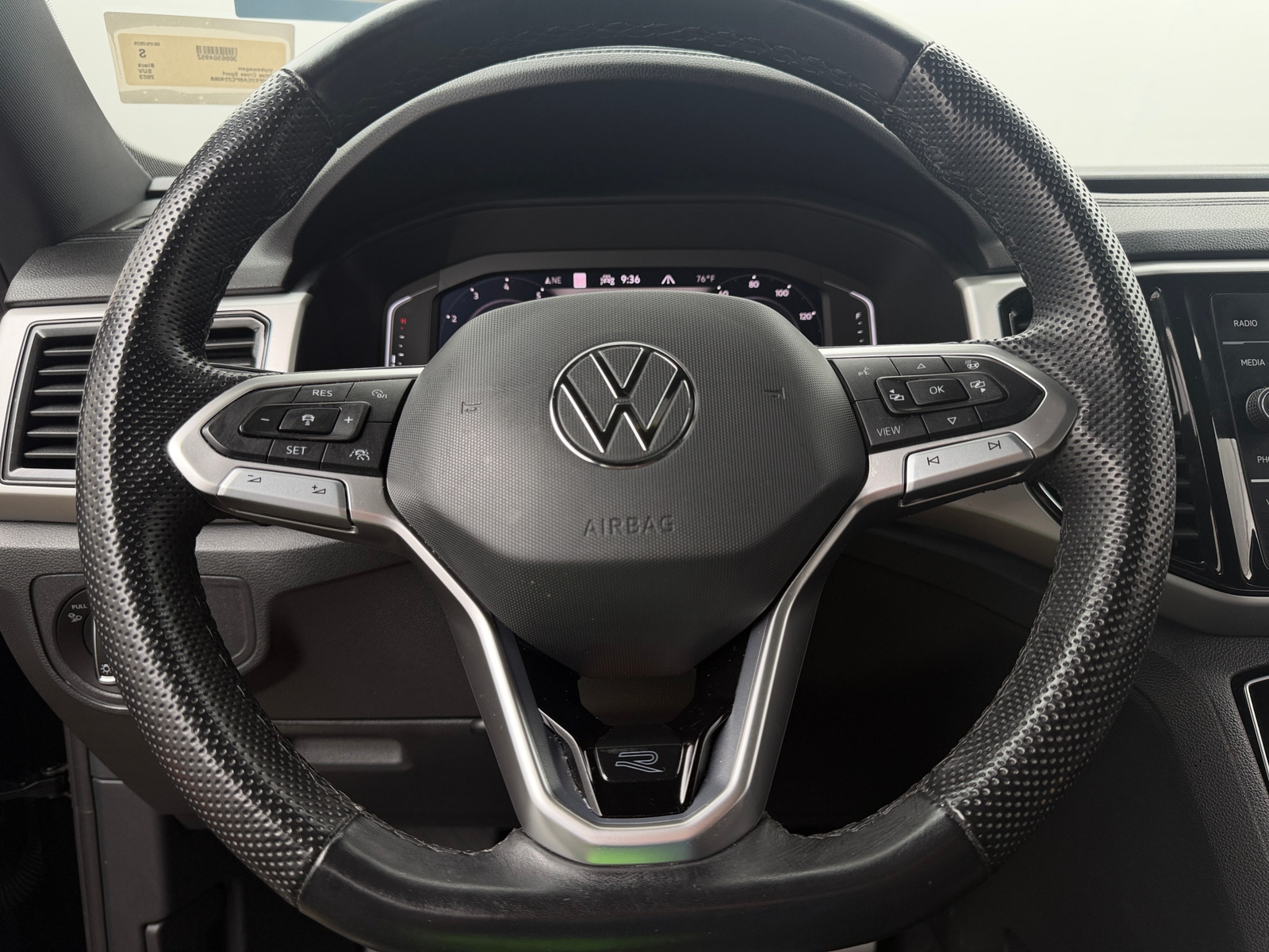 Thumbnail: 2023 Volkswagen Atlas - 4