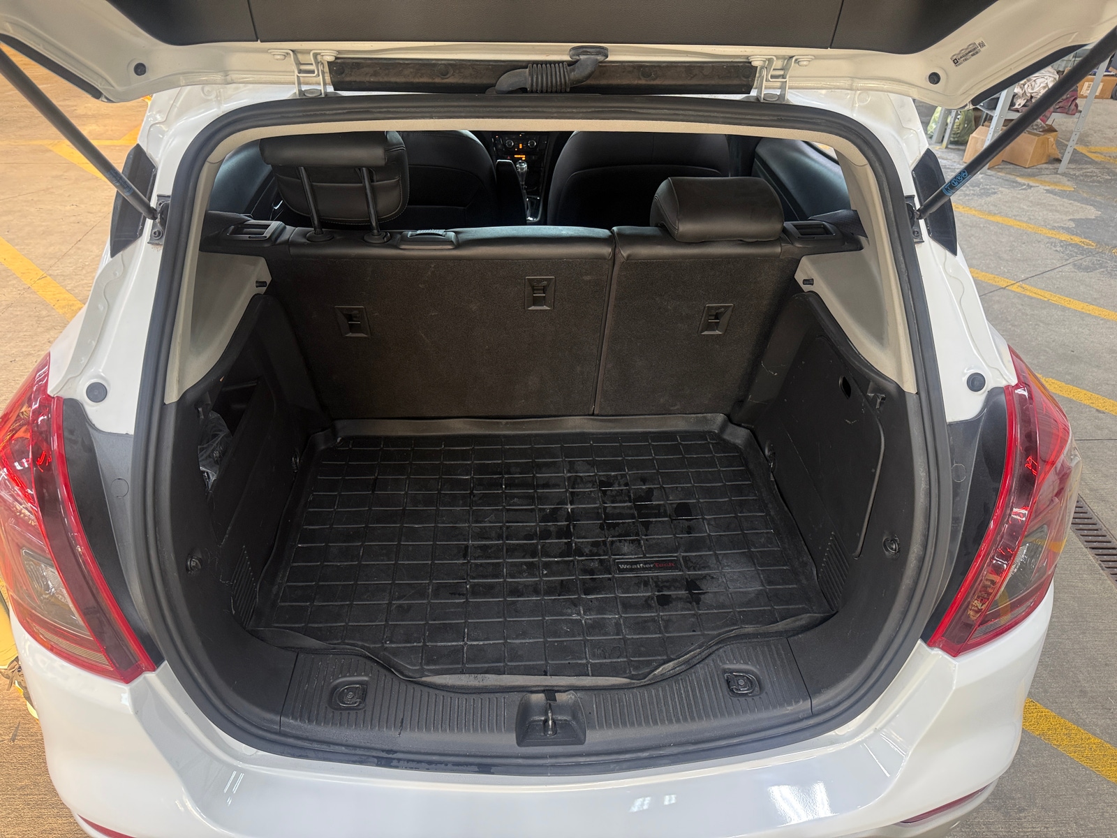 Thumbnail: 2017 Buick Encore - 6