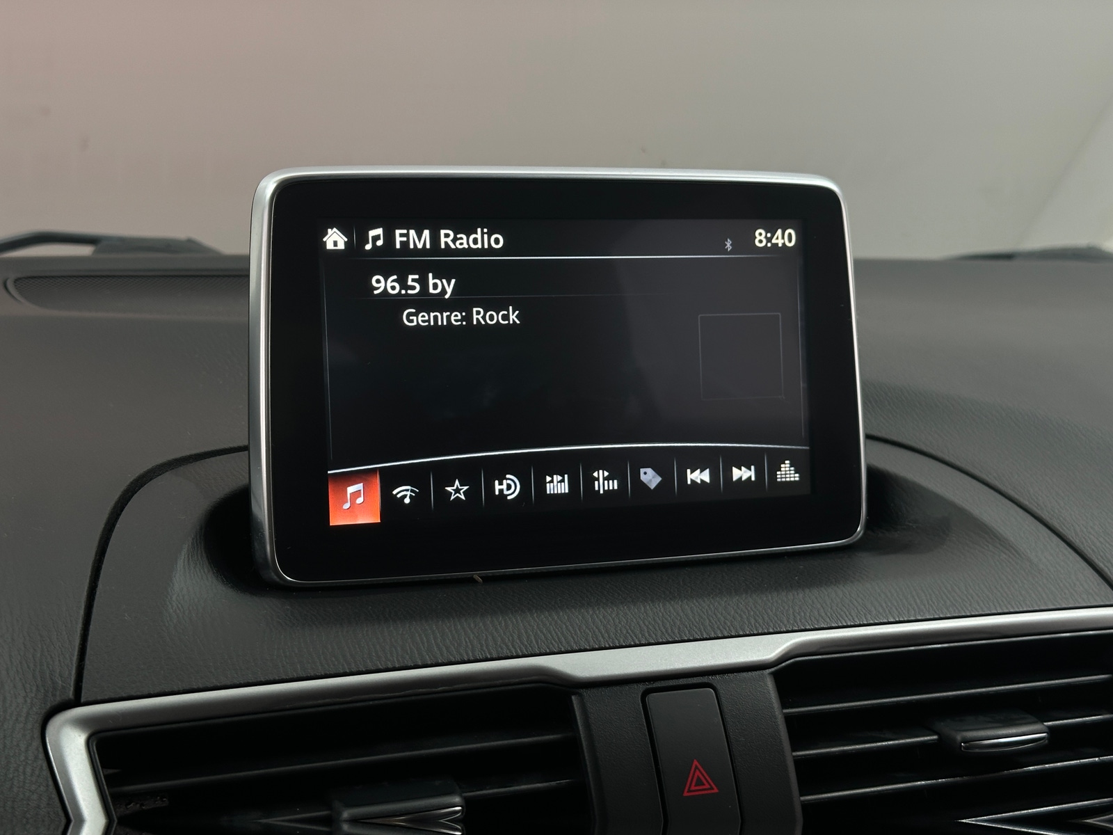 Thumbnail: 2014 Mazda Mazda3 - 3