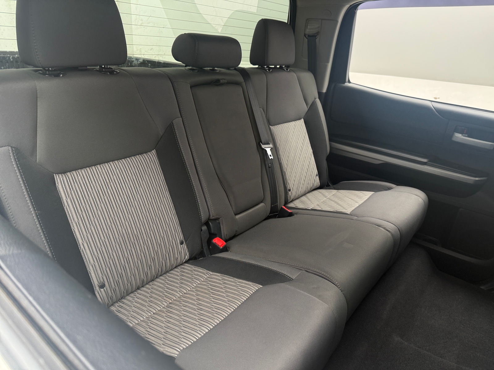 Thumbnail: 2015 Toyota Tundra - 6