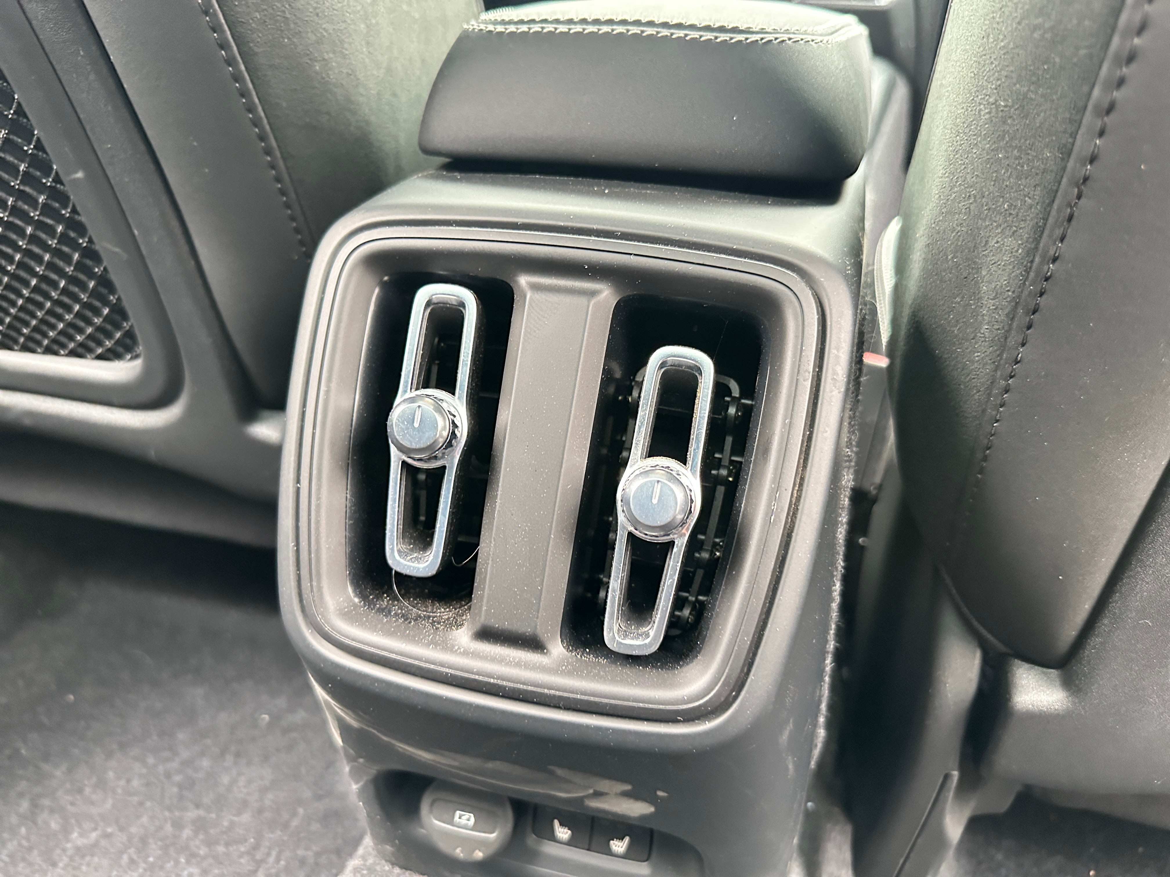 Used 2023 Volvo XC40 Ultimate with VIN YV4ED3UM9P2951303 for sale in Auburn, WA