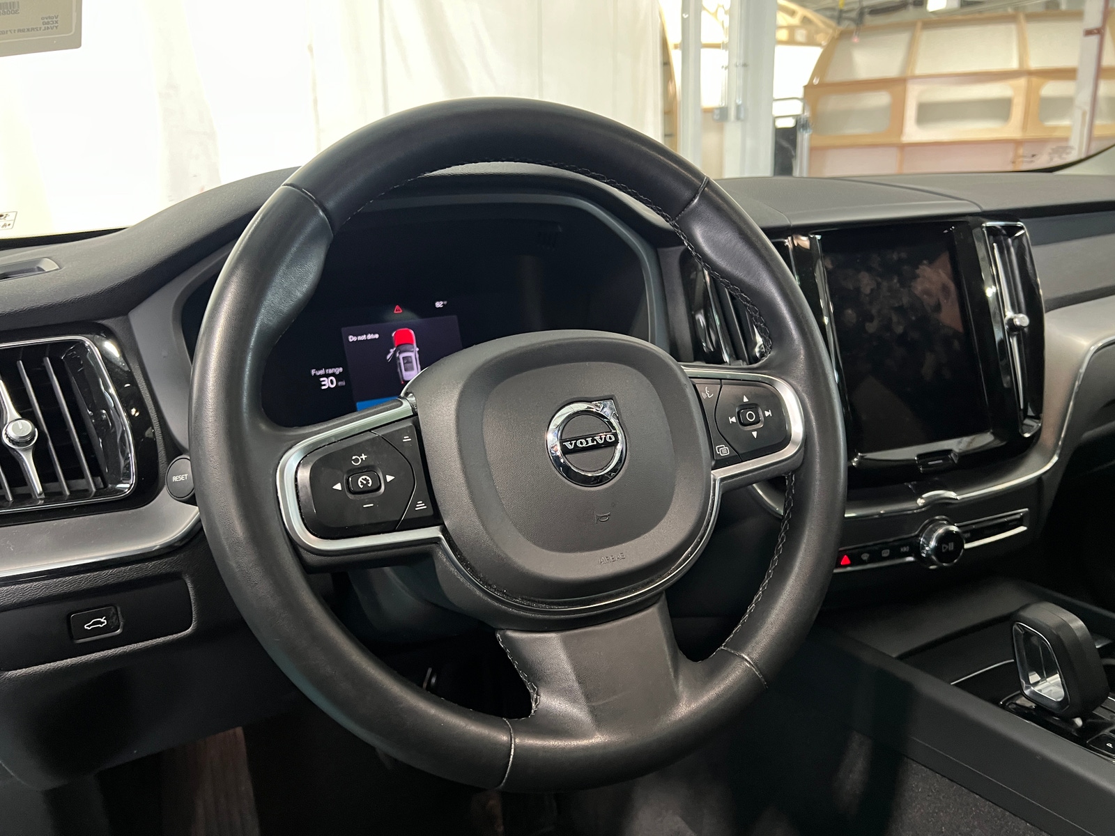 Thumbnail: 2024 Volvo XC60 - 4