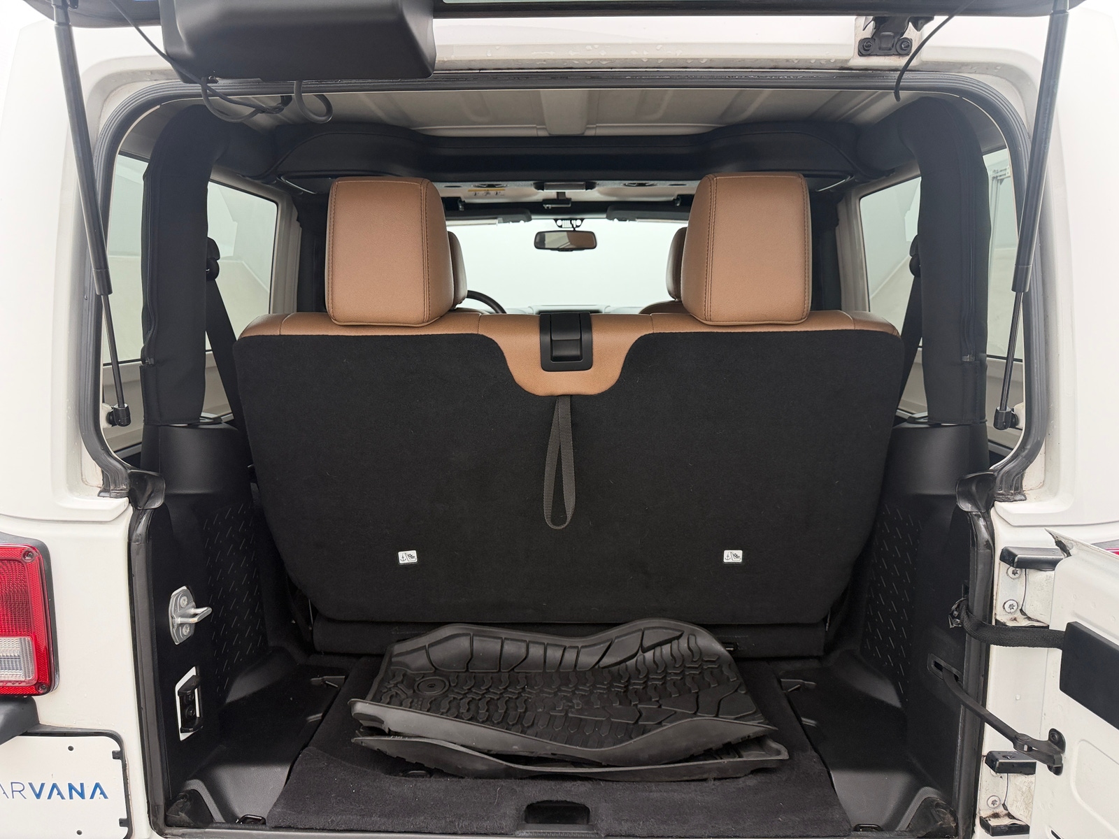 Thumbnail: 2015 Jeep Wrangler - 5