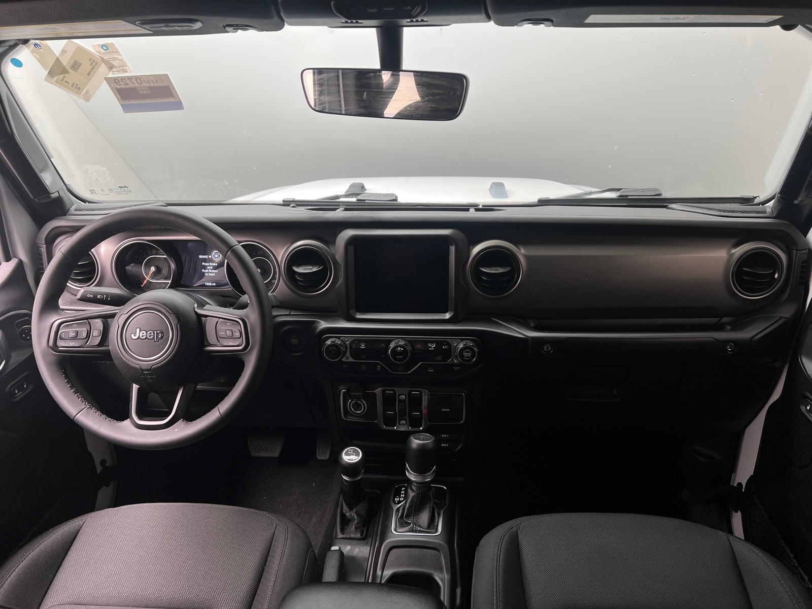 Thumbnail: 2023 Jeep Gladiator - 3