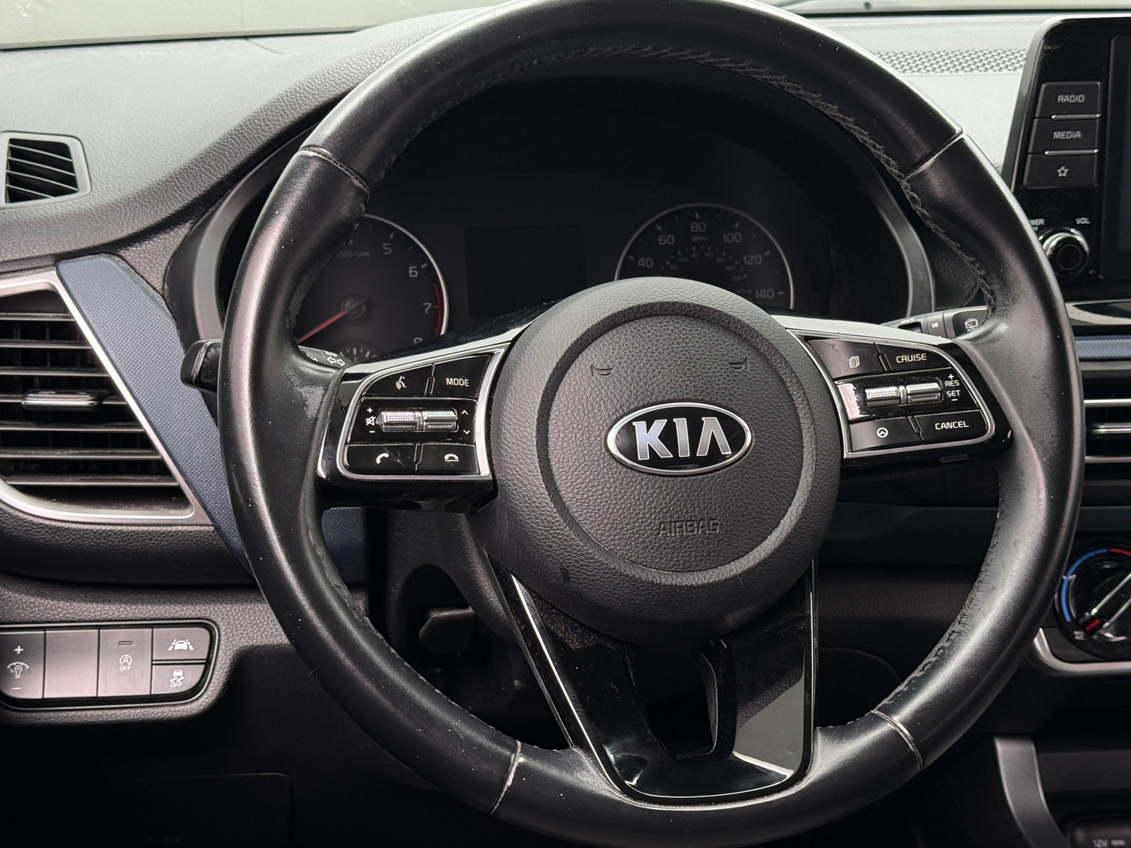 Thumbnail: 2021 Kia Seltos - 4