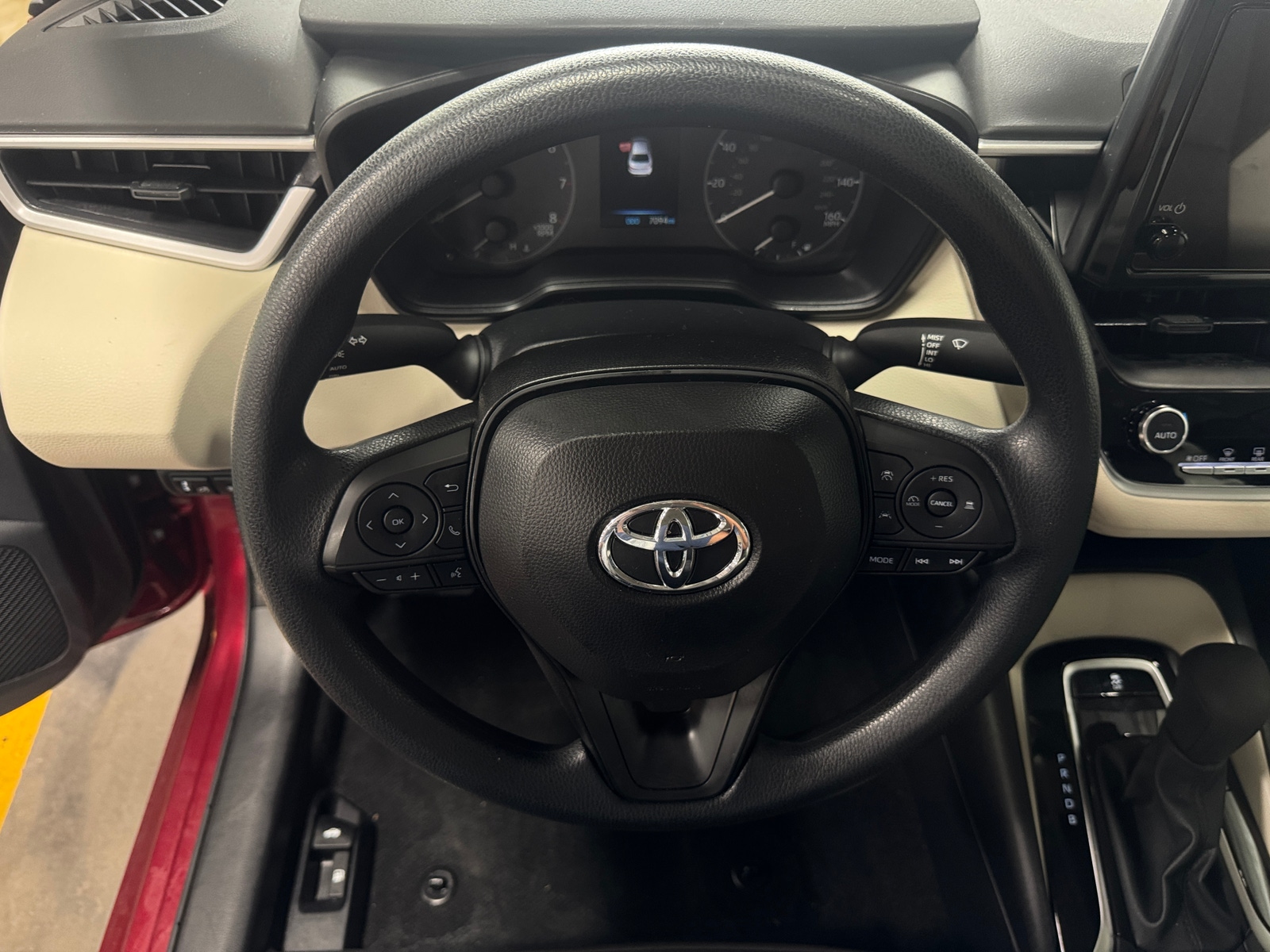 Thumbnail: 2025 Toyota Corolla - 5