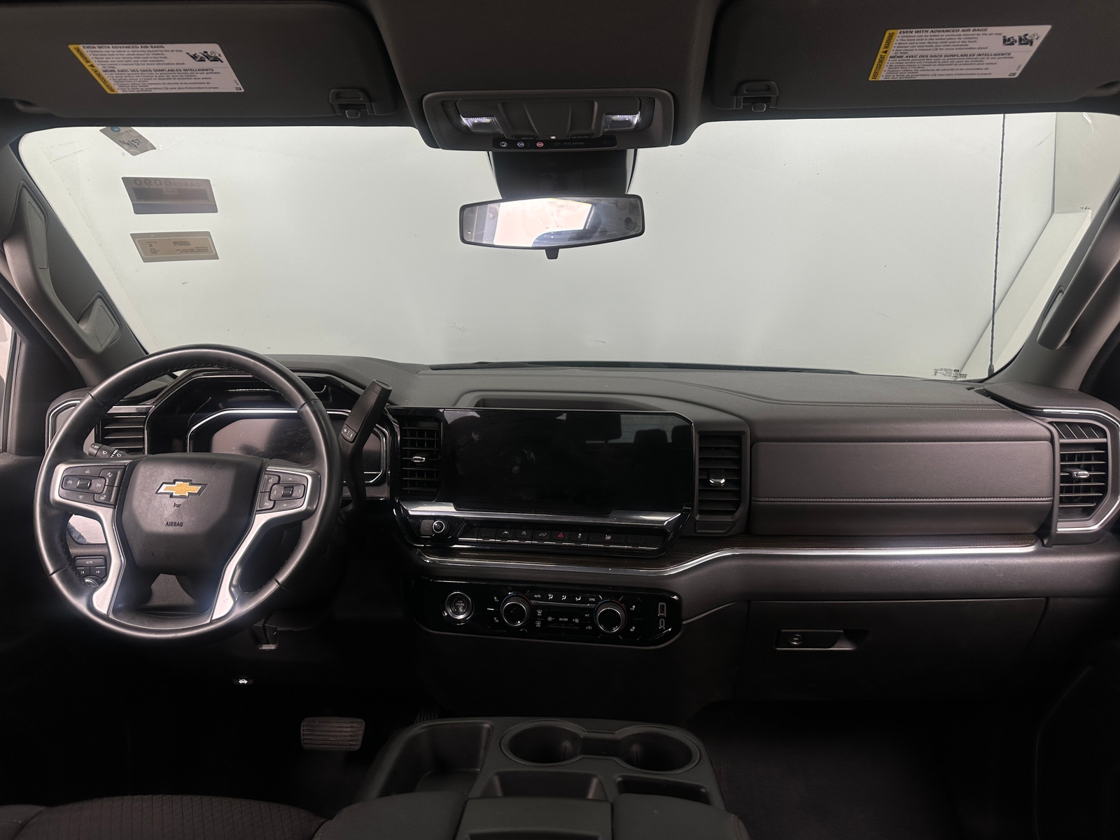 Thumbnail: 2024 Chevrolet Silverado 1500 - 3