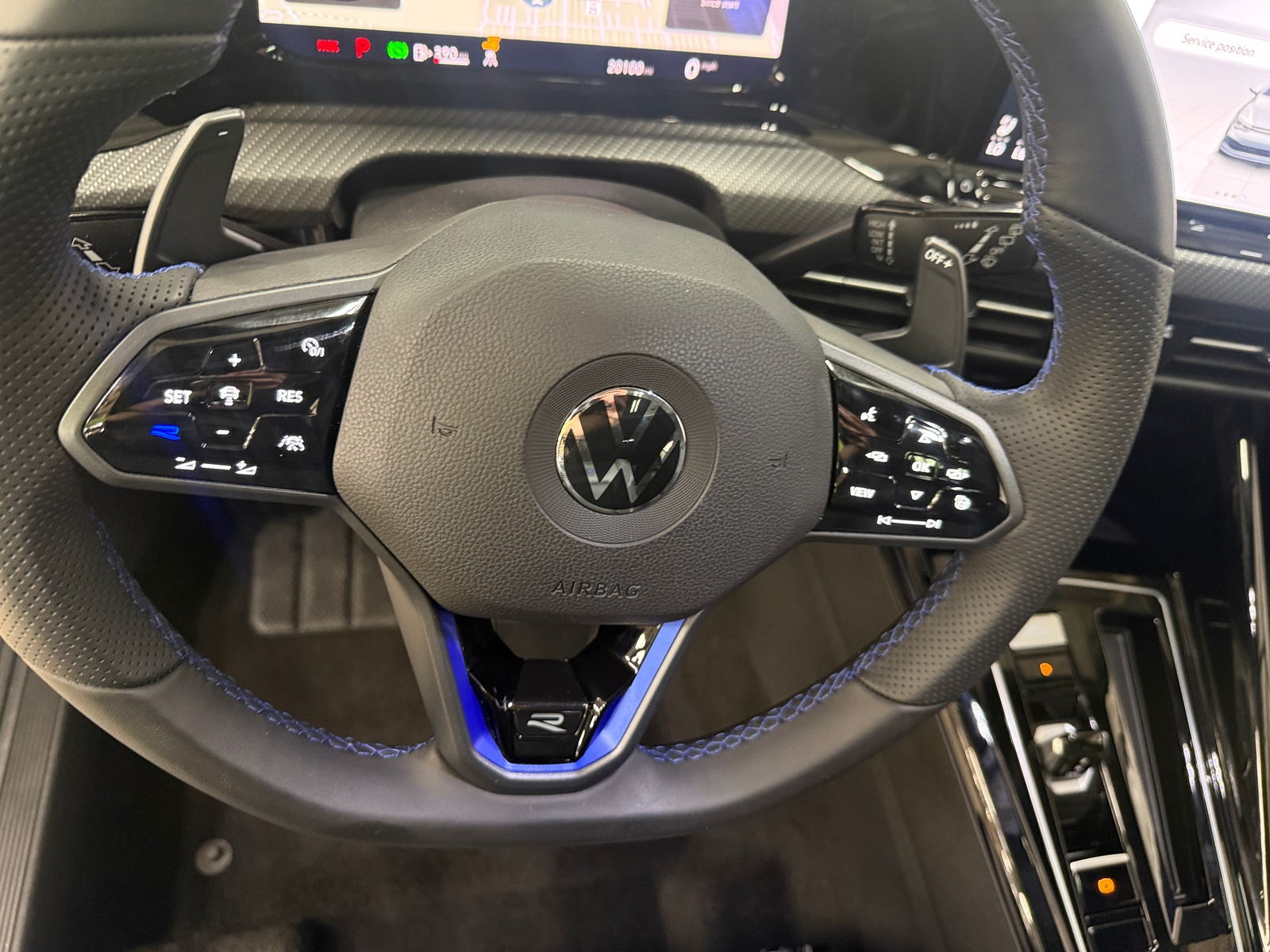 Thumbnail: 2023 Volkswagen Golf - 4
