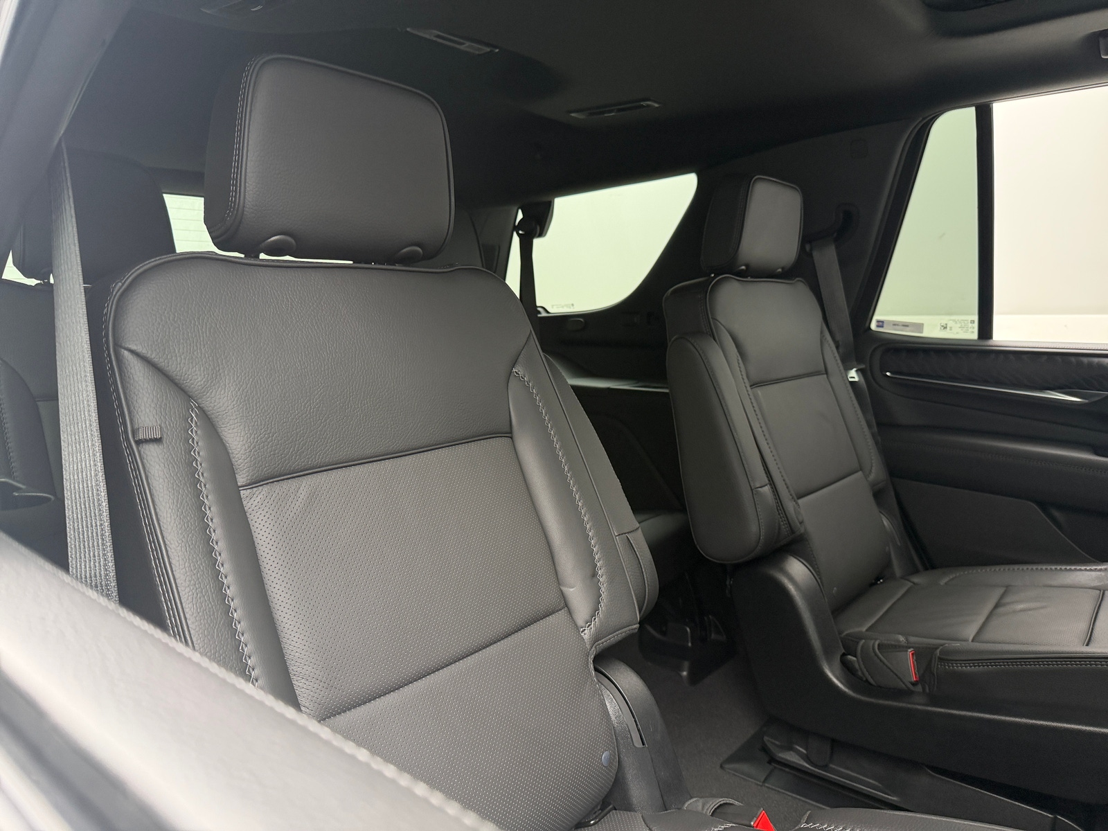 Thumbnail: 2023 GMC Yukon - 5