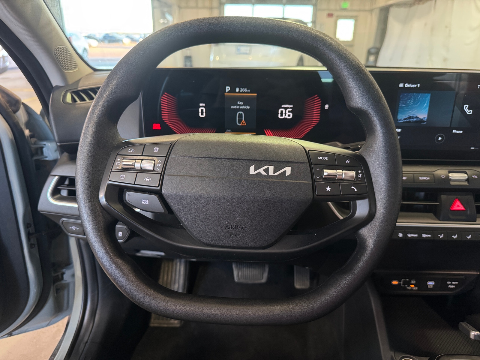 Thumbnail: 2025 Kia K4 - 5