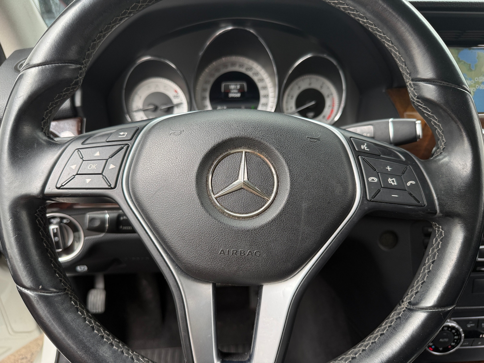 Thumbnail: 2014 Mercedes-Benz GLK - 4