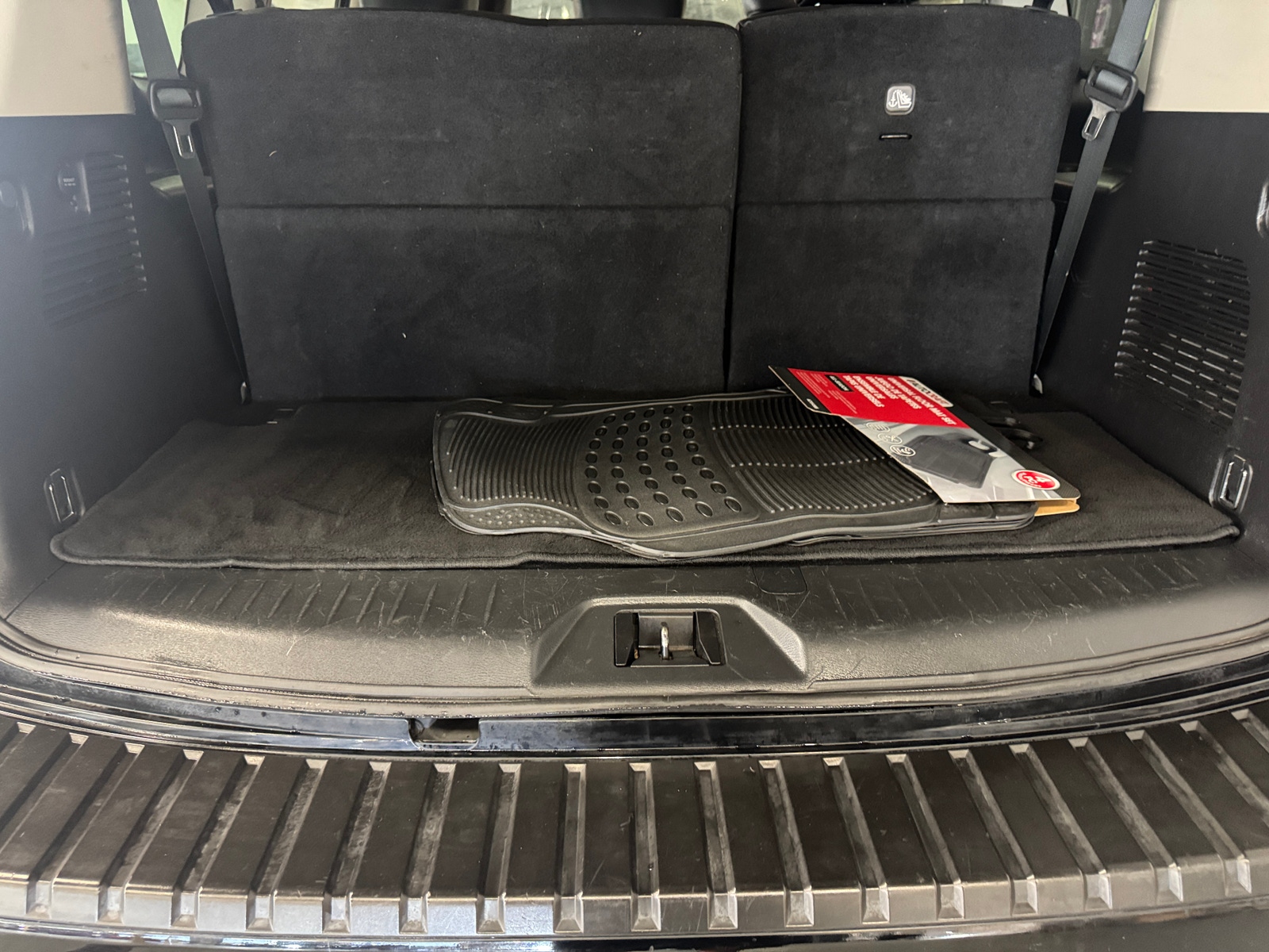 Thumbnail: 2021 Nissan Armada - 6