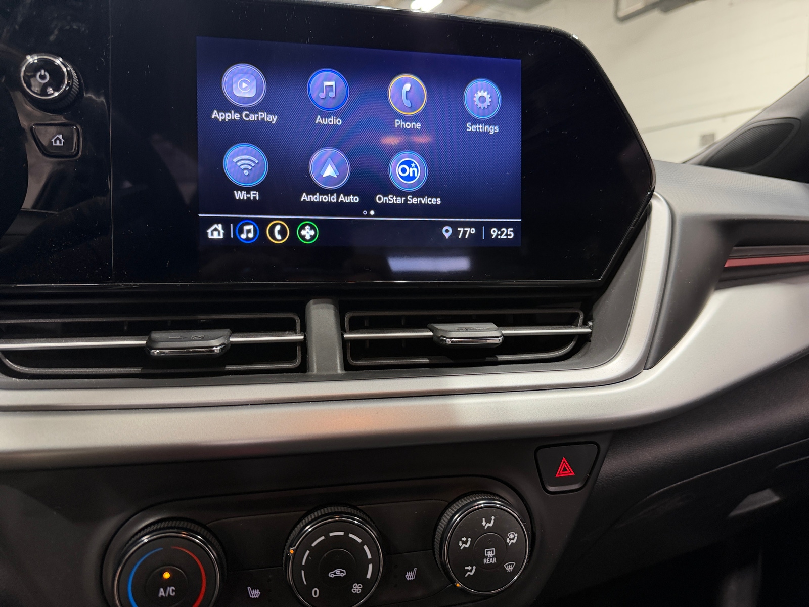 Thumbnail: 2024 Chevrolet Trax - 4