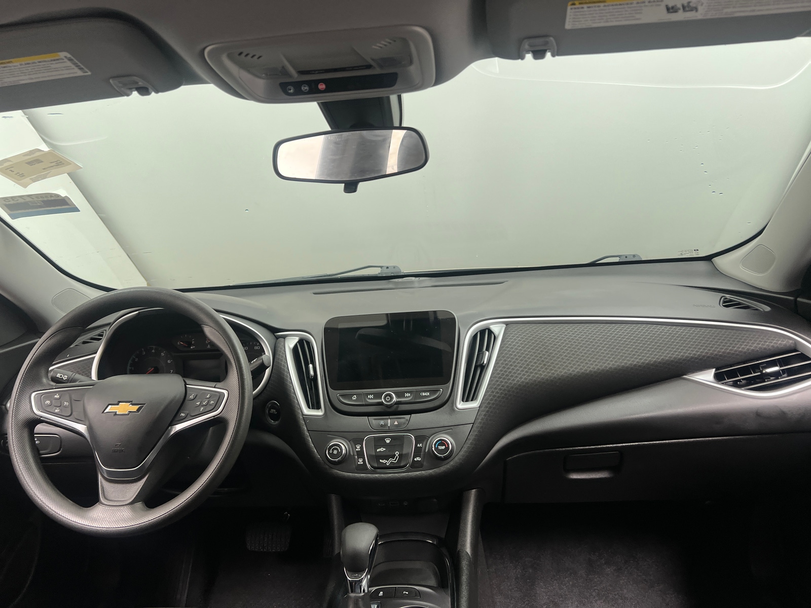 Thumbnail: 2022 Chevrolet Malibu - 3