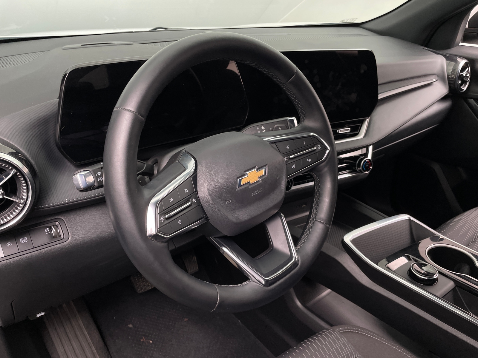 Thumbnail: 2026 Chevrolet Equinox - 5