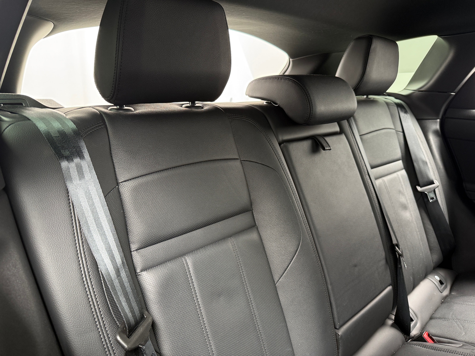 Thumbnail: 2024 Land Rover Range Rover Evoque - 5