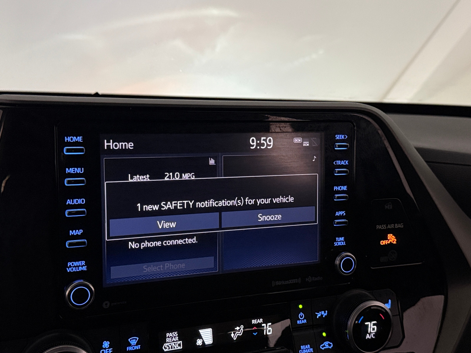 Thumbnail: 2020 Toyota Highlander - 4