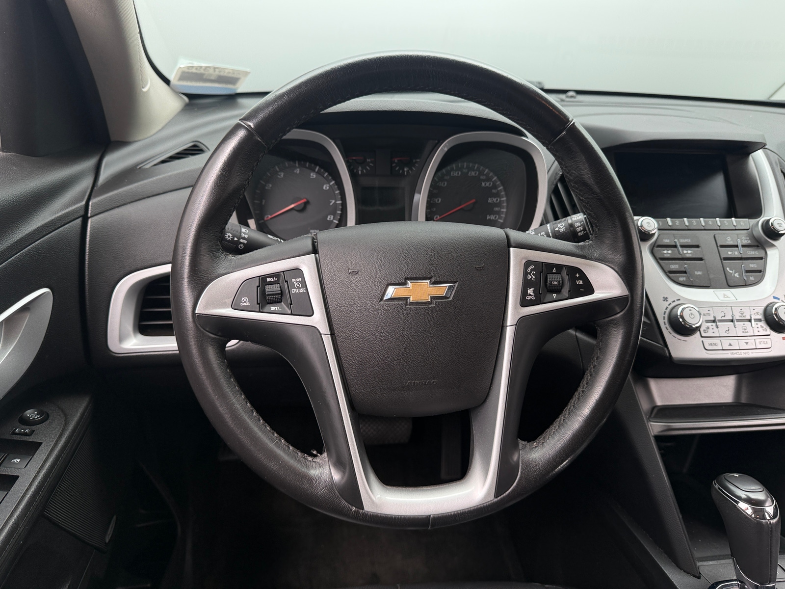 Thumbnail: 2017 Chevrolet Equinox - 4