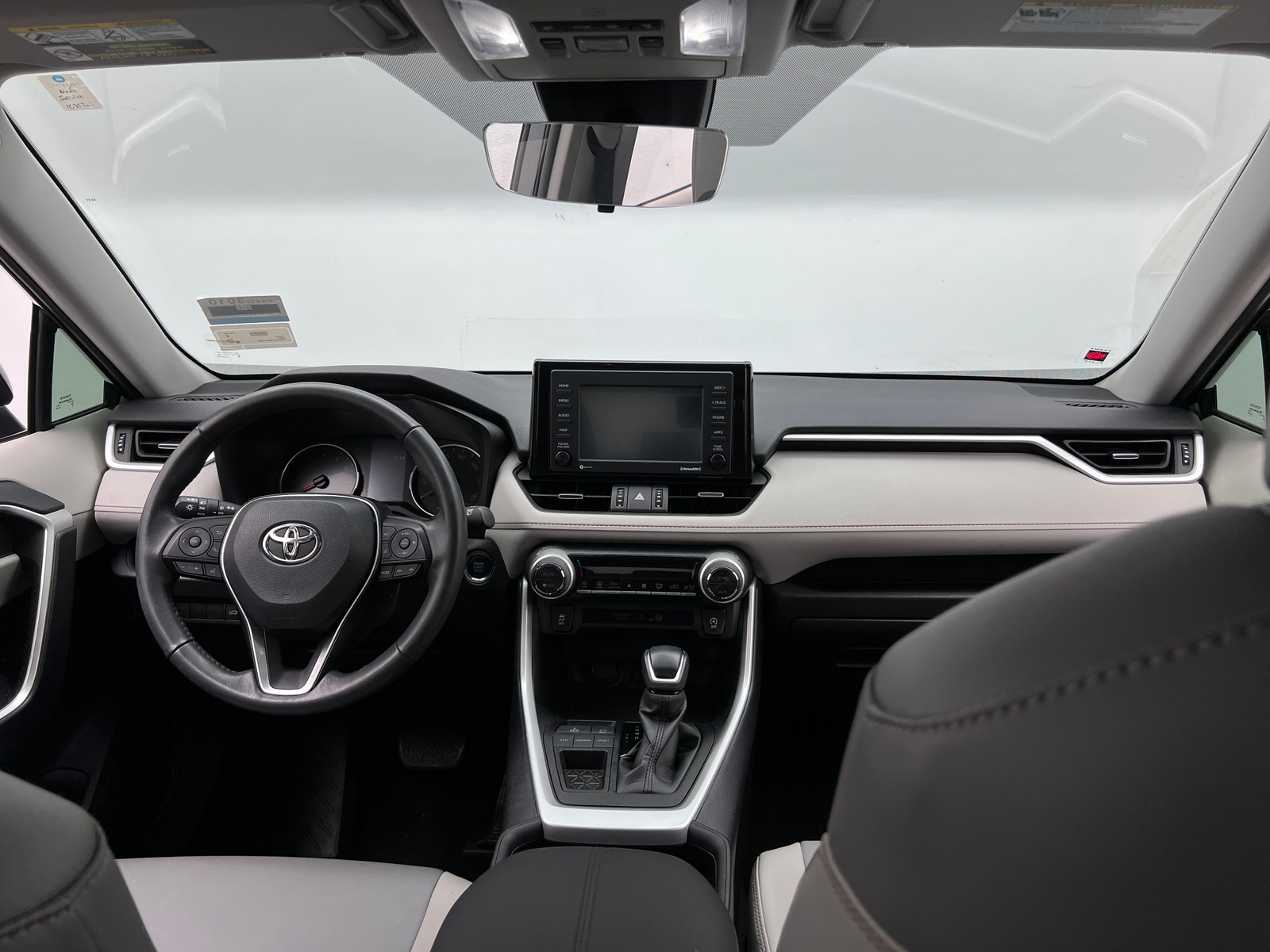 Thumbnail: 2021 Toyota RAV4 - 2