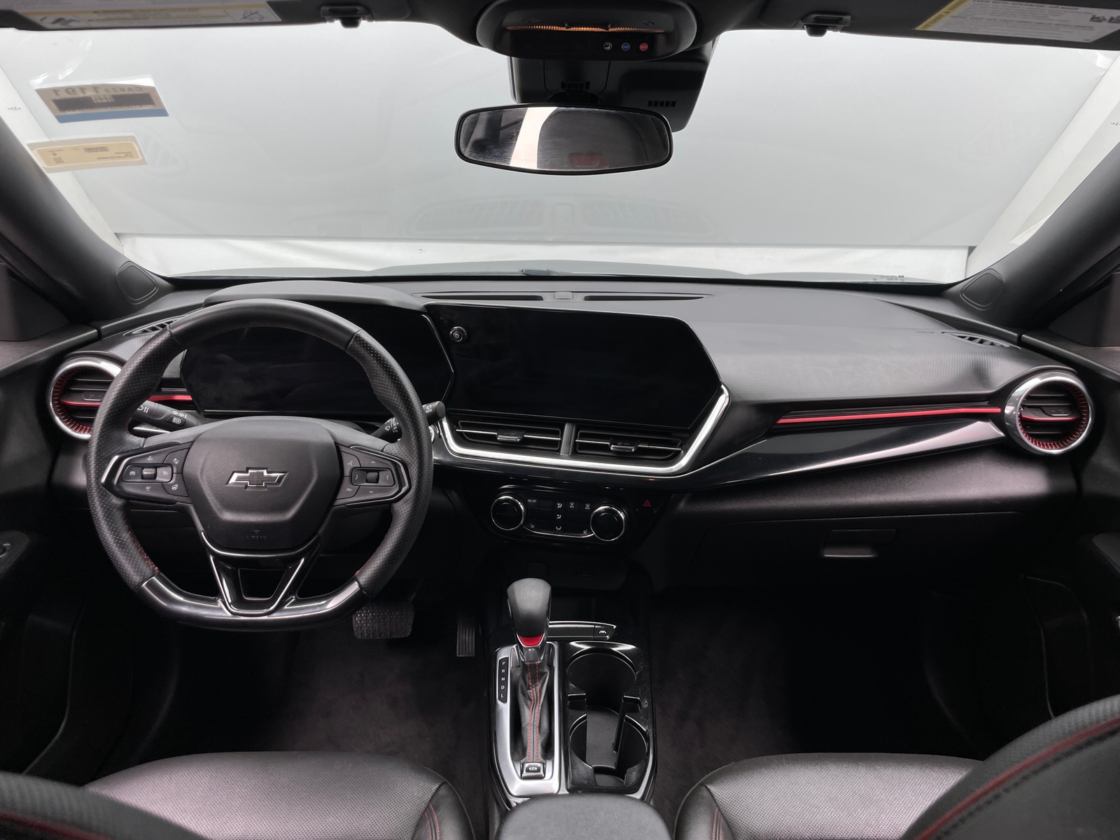 Thumbnail: 2025 Chevrolet Trax - 2