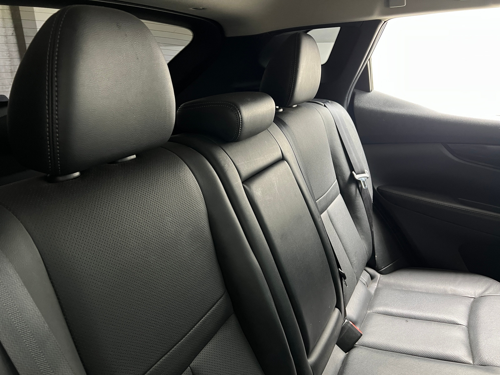 Thumbnail: 2017 Nissan Rogue Sport - 5