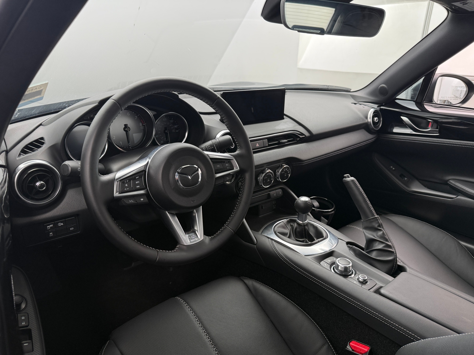 Thumbnail: 2025 Mazda MX-5 Miata - 2