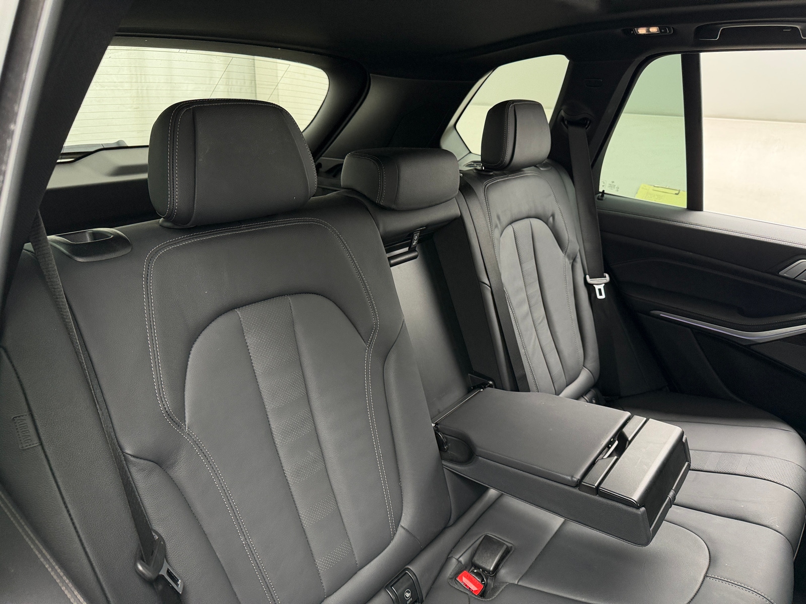 Thumbnail: 2021 BMW X5 - 5