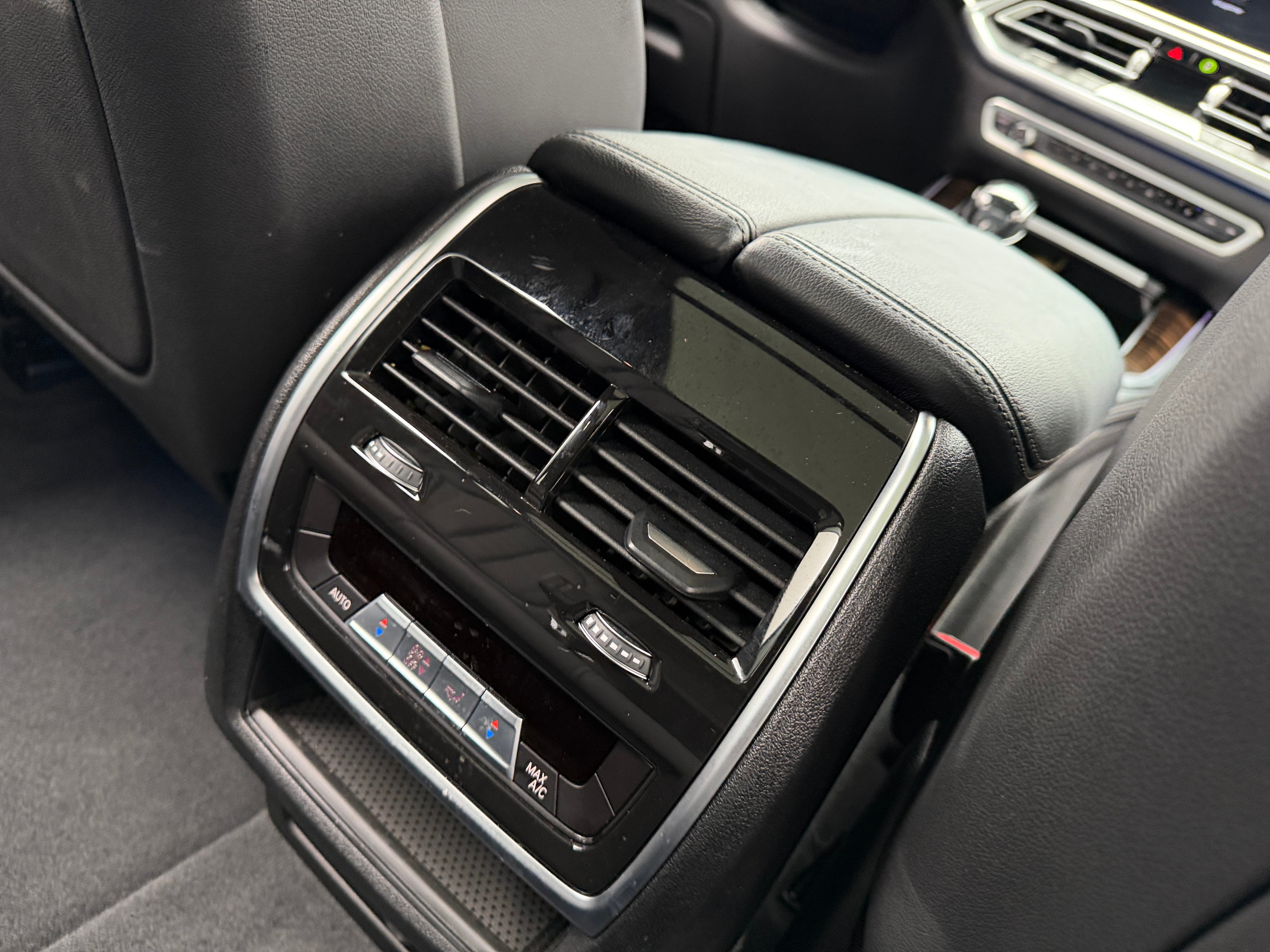 2021 BMW X5 45e - Photo 6