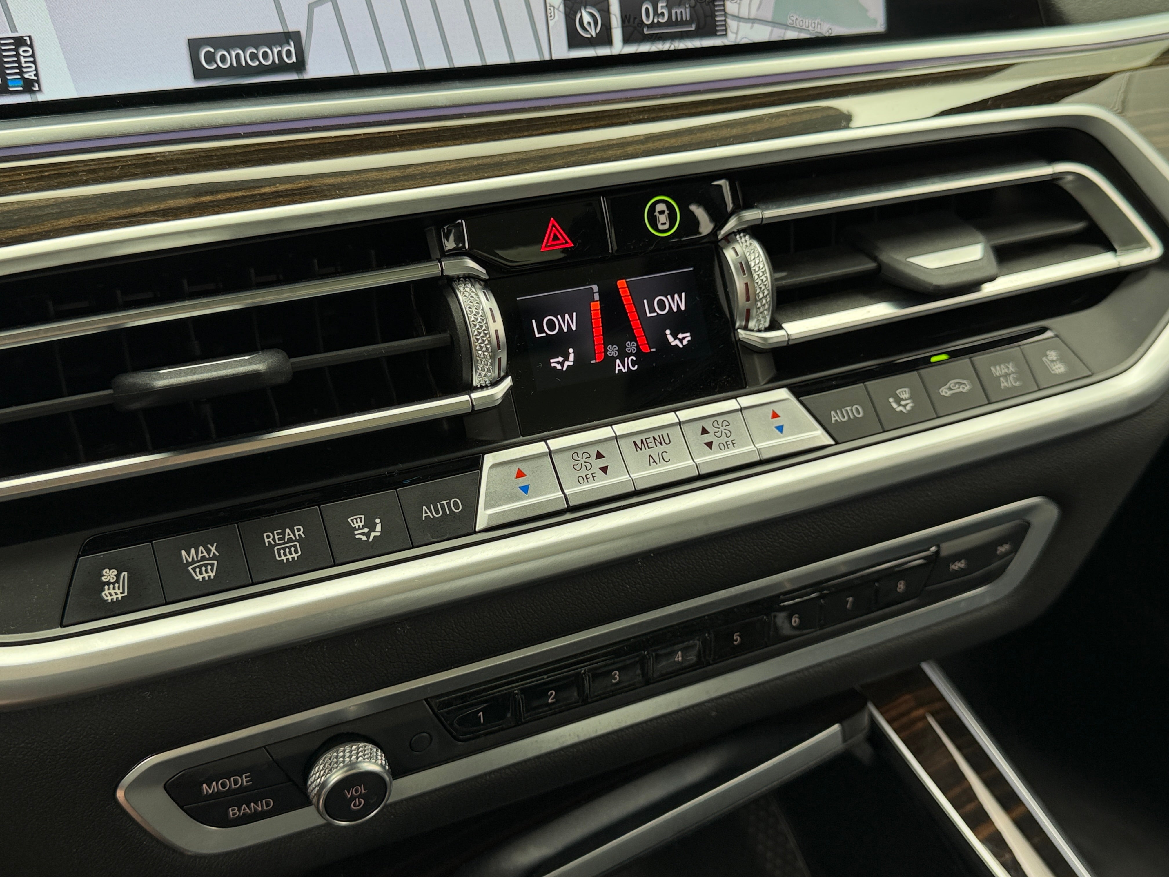 2021 BMW X5 45e - Photo 21