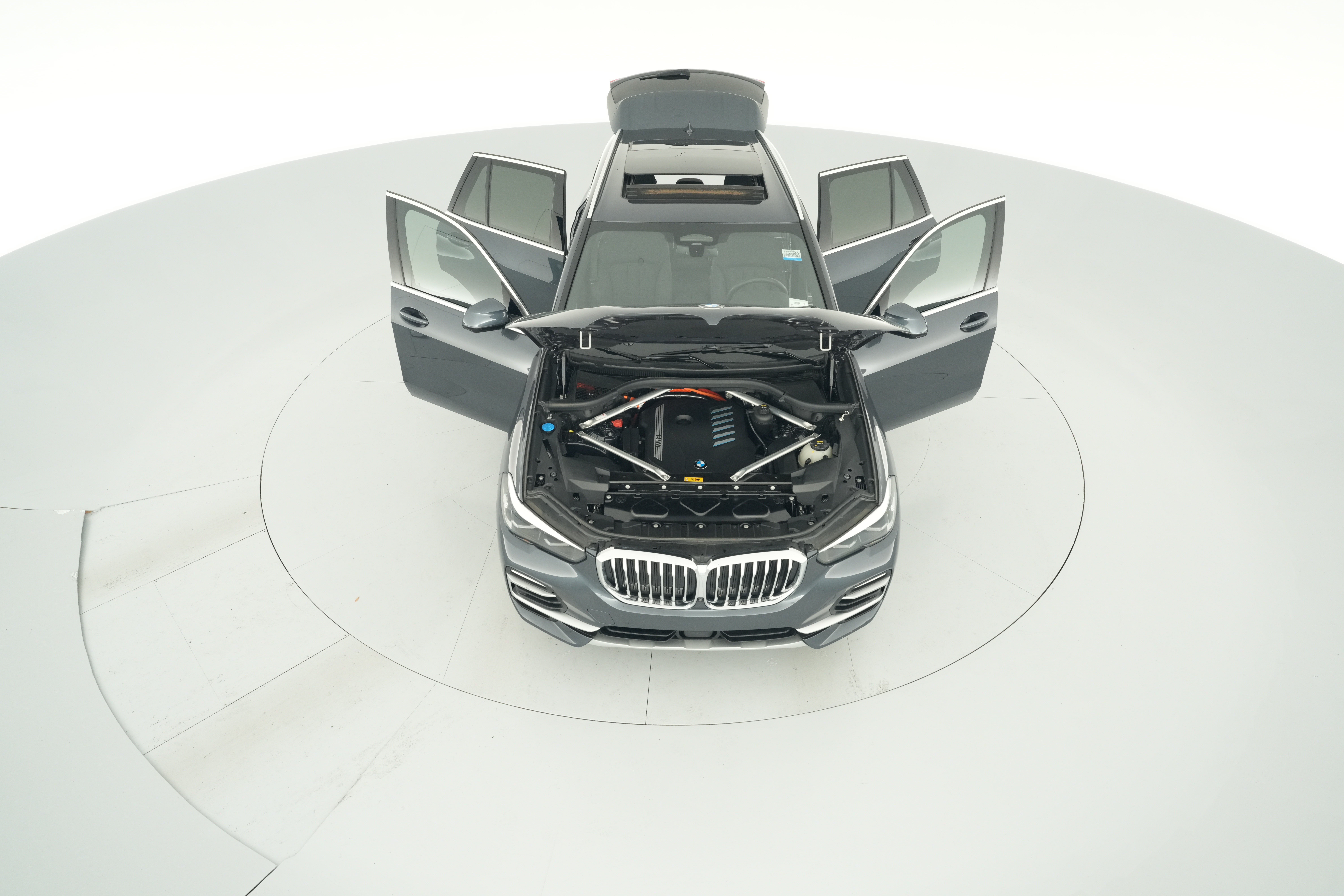 2021 BMW X5 45e - Photo 48