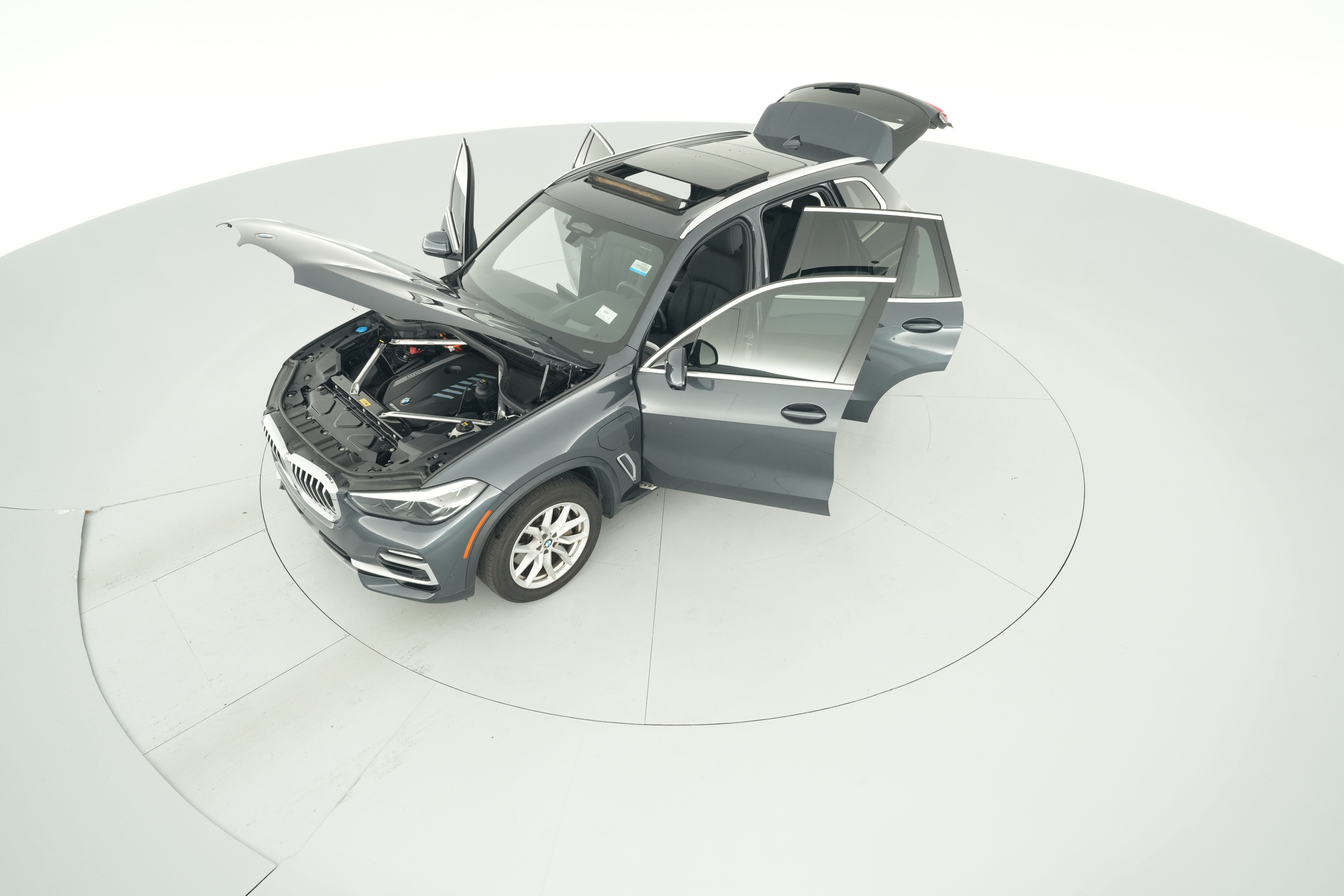 2021 BMW X5 45e - Photo 50