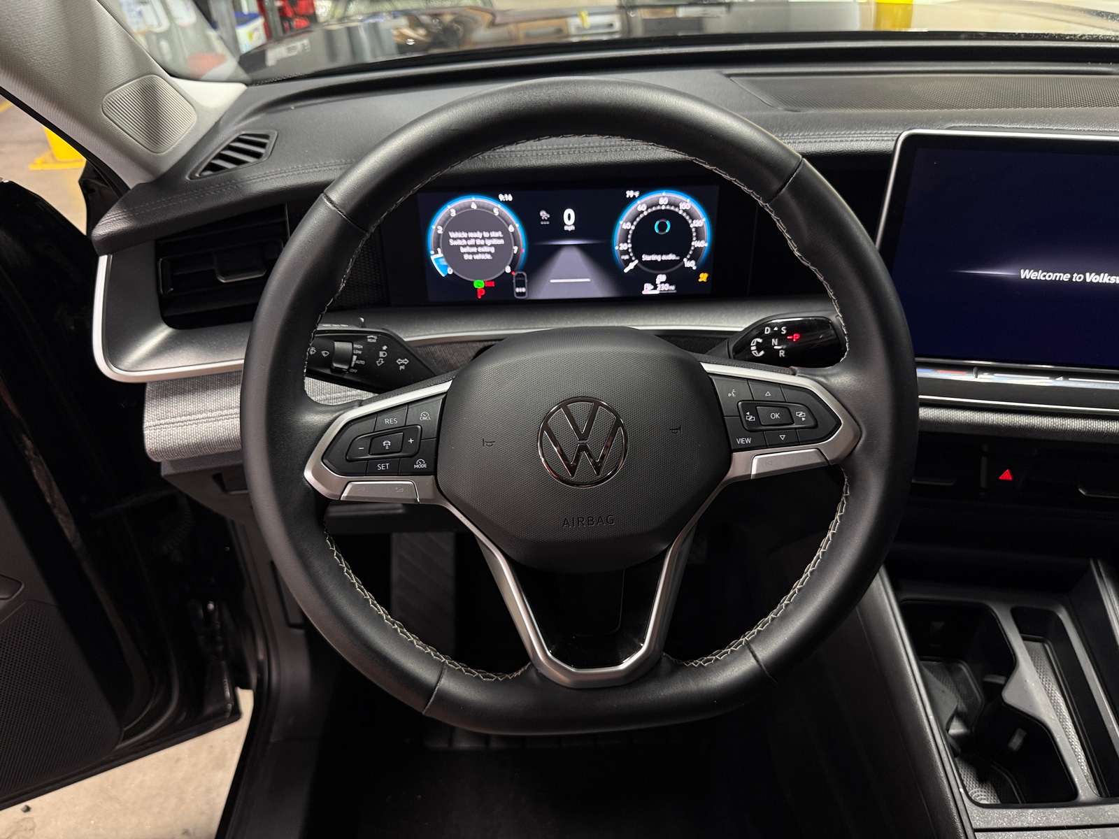 Thumbnail: 2025 Volkswagen Tiguan - 5