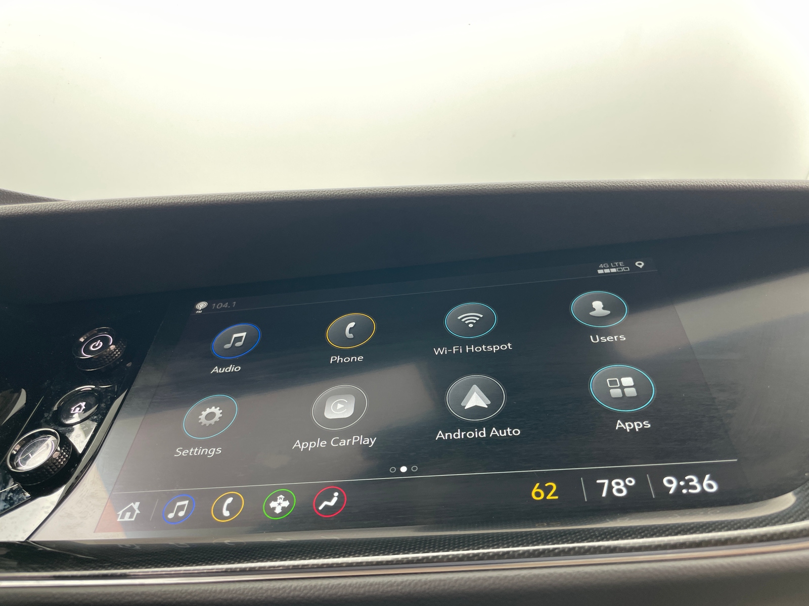 Thumbnail: 2022 Buick Envision - 3