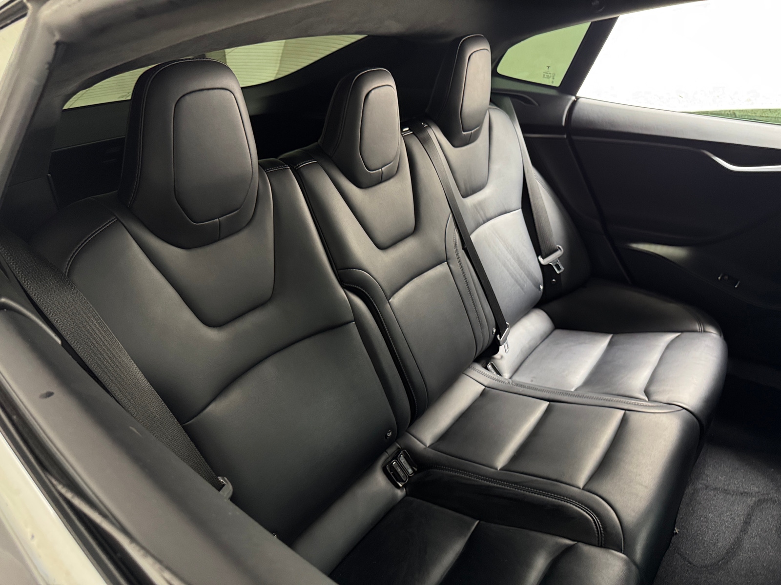 Thumbnail: 2019 Tesla Model S - 5