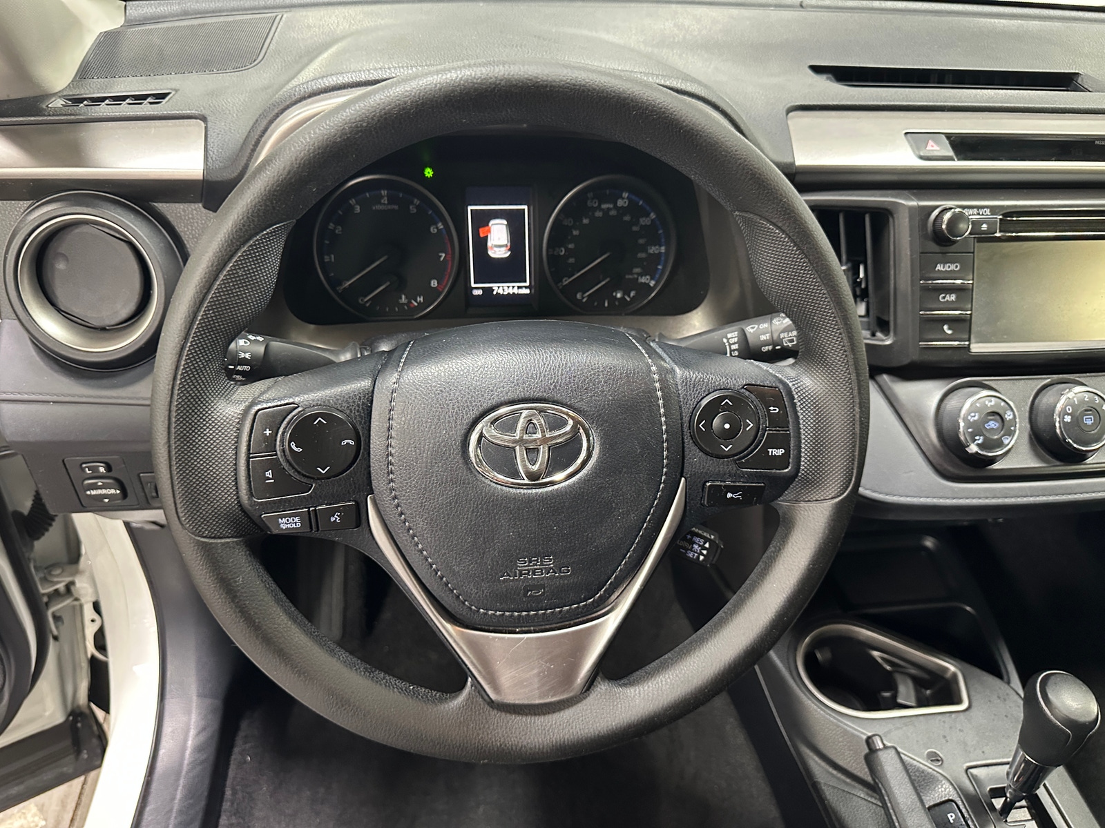 Thumbnail: 2018 Toyota RAV4 - 5