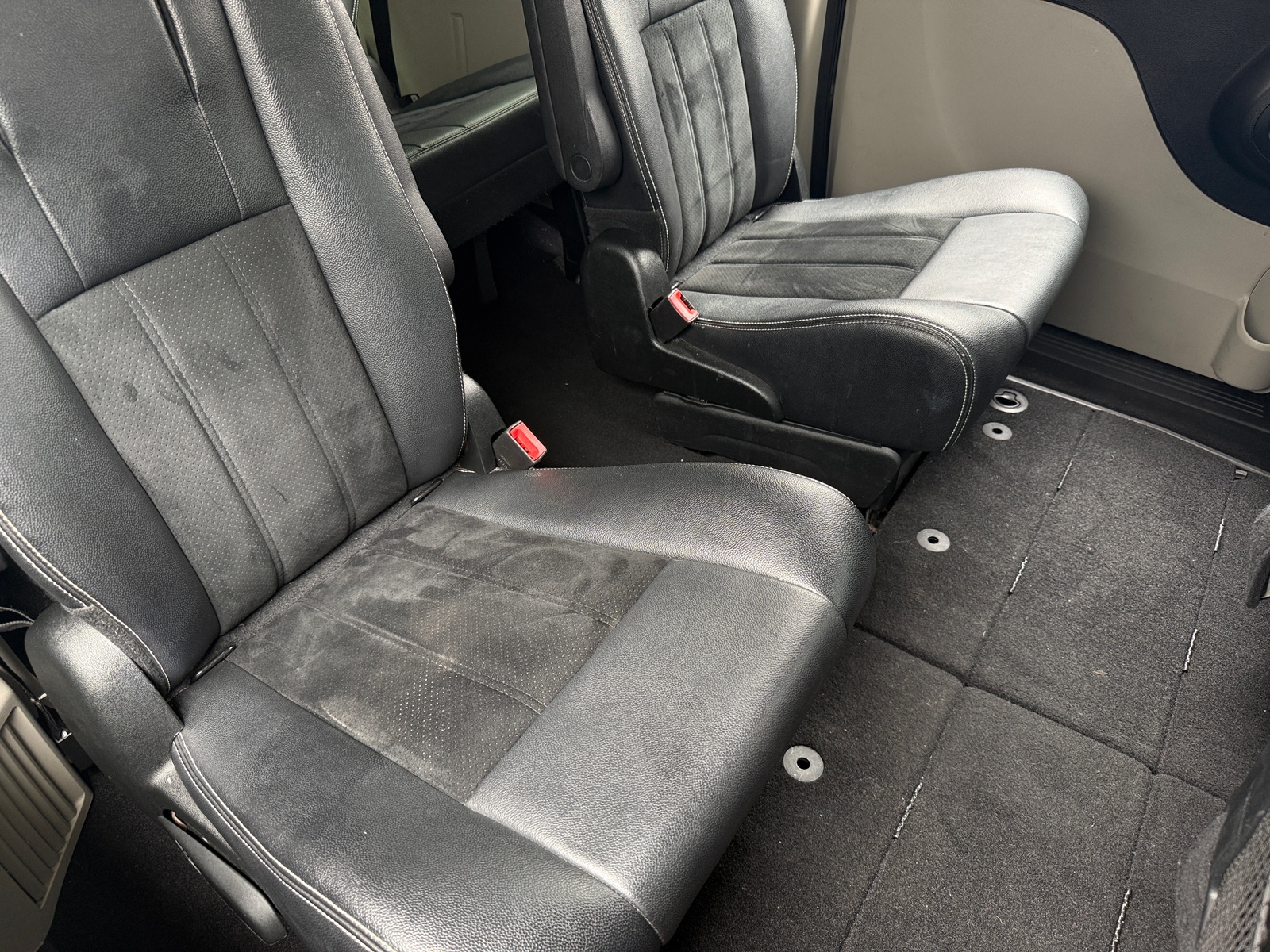 Thumbnail: 2018 Dodge Grand Caravan - 5