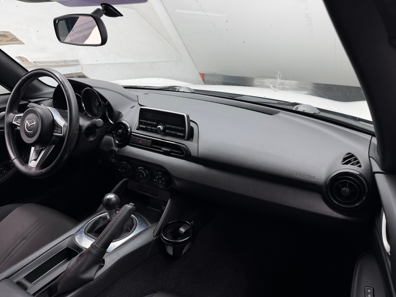 Thumbnail: 2016 Mazda MX-5 Miata - 3
