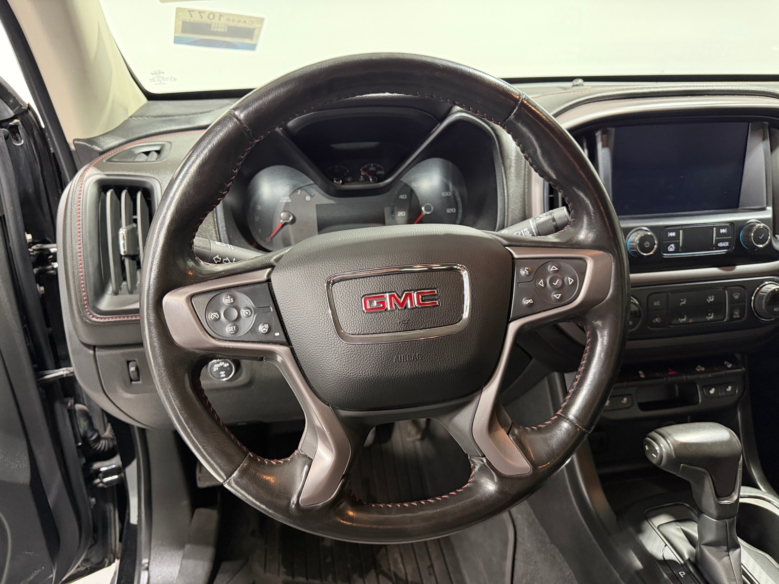 Thumbnail: 2019 GMC Canyon - 5