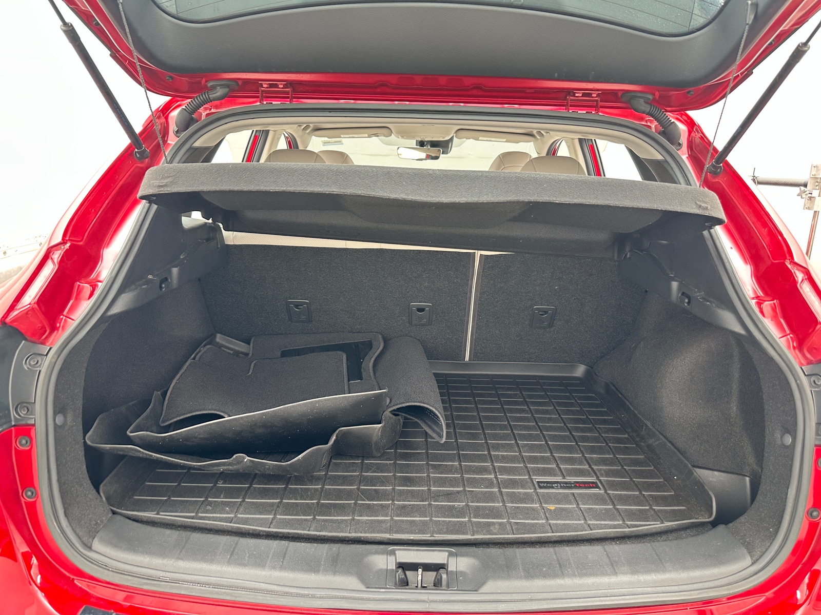 Thumbnail: 2017 Nissan Rogue Sport - 6