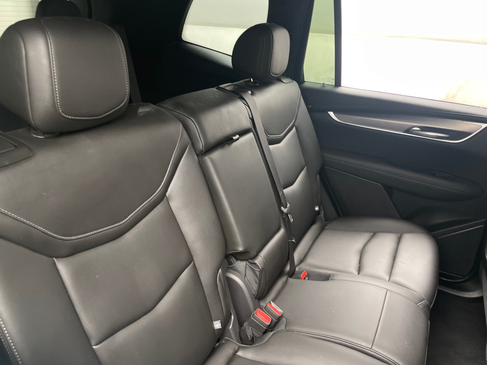 Thumbnail: 2024 Cadillac XT6 - 5