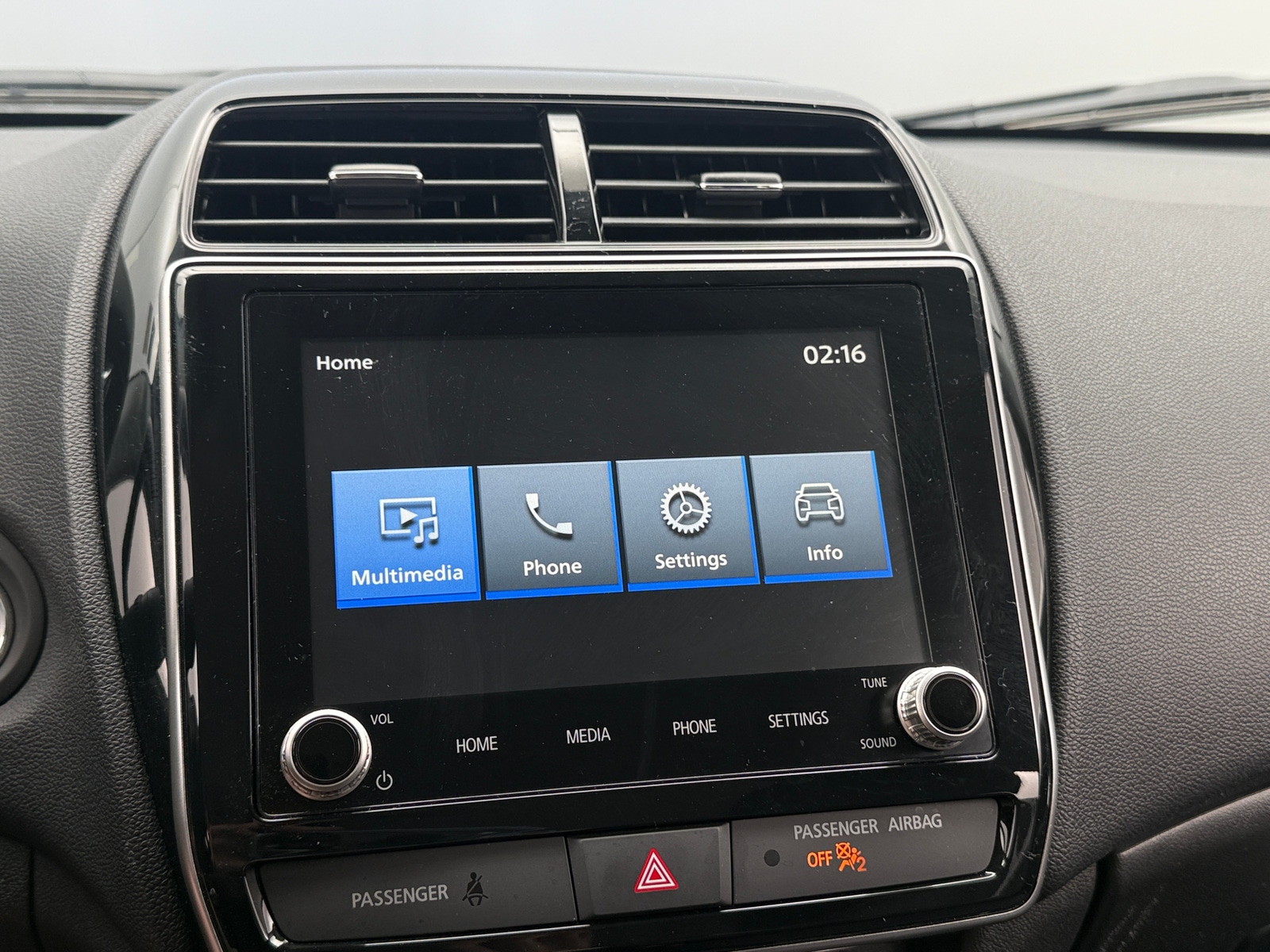 Thumbnail: 2026 Mitsubishi Outlander Sport - 3