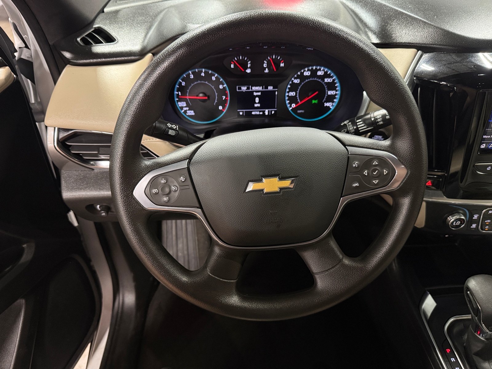 Thumbnail: 2023 Chevrolet Traverse - 5